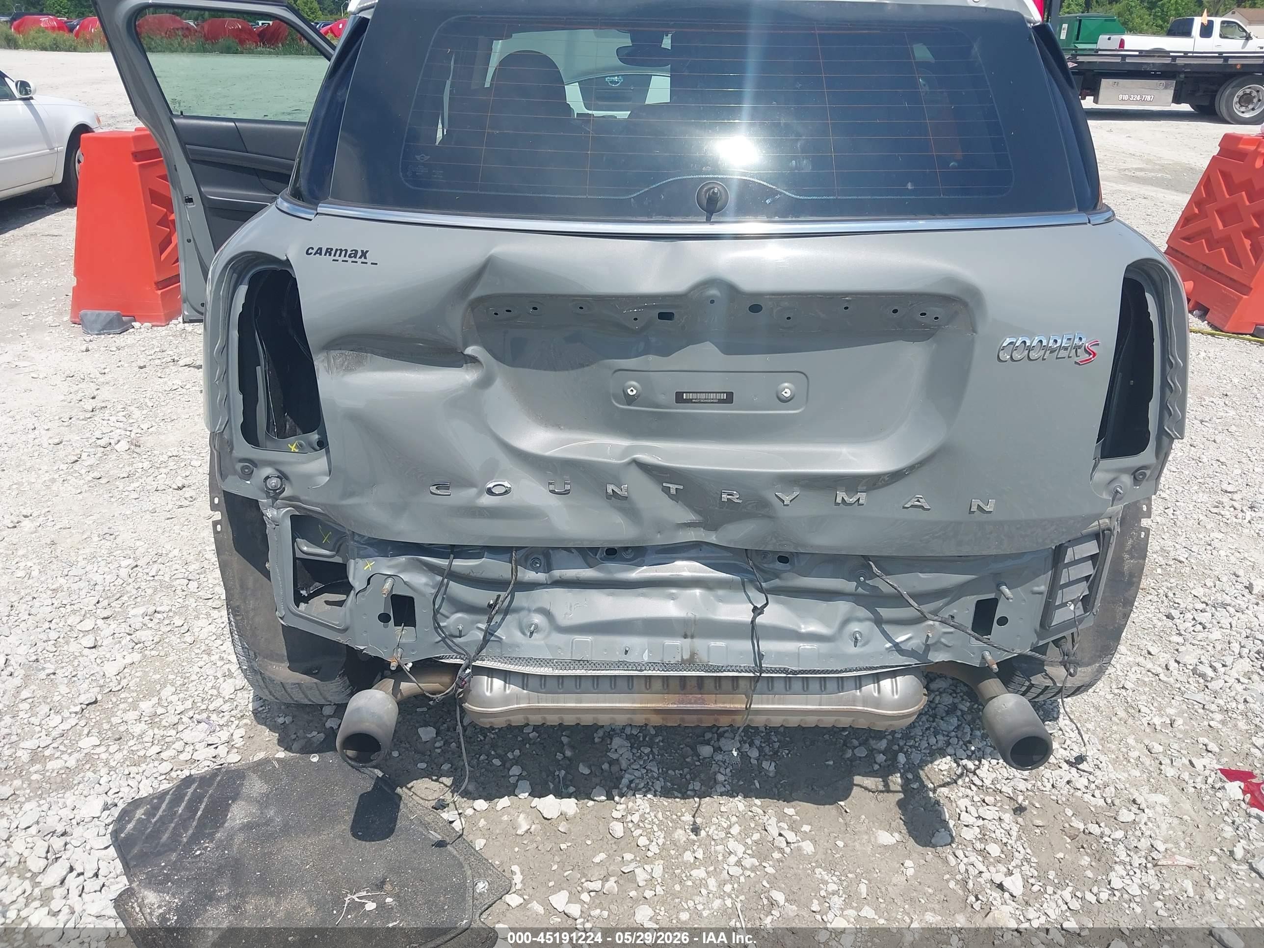 2019 Mini Countryman Cooper S Gray vin: WMZYT3C54K3E94323