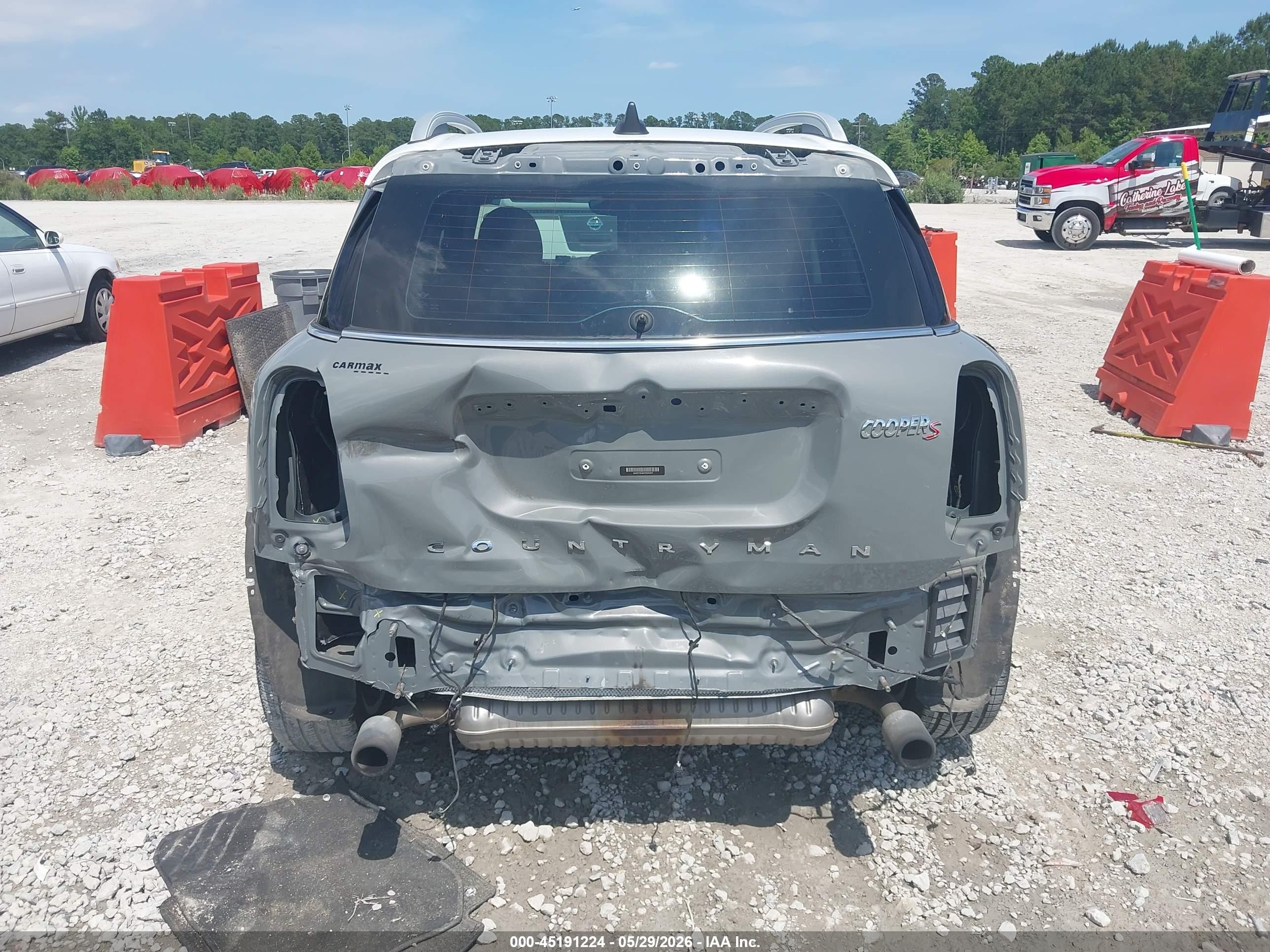 2019 Mini Countryman Cooper S Gray vin: WMZYT3C54K3E94323