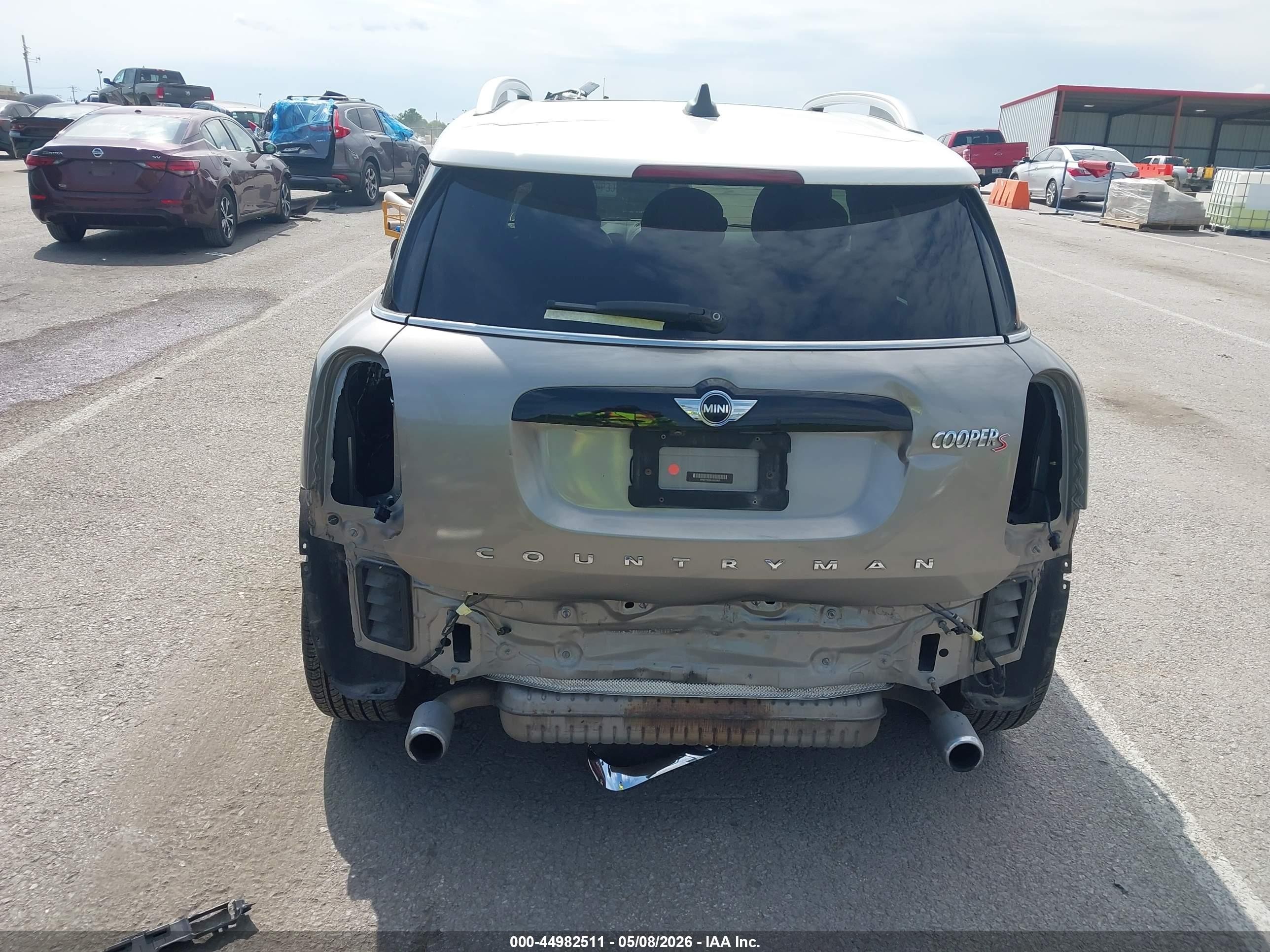 2018 Mini Countryman Cooper S Champagne vin: WMZYT5C33J3E62407