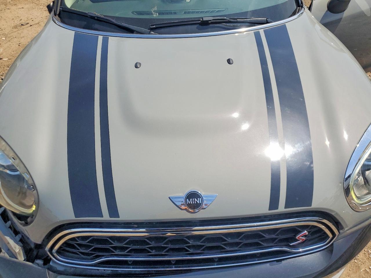 2018 Mini Cooper S Countryman All4 Gray vin: WMZYT5C35J3D83157