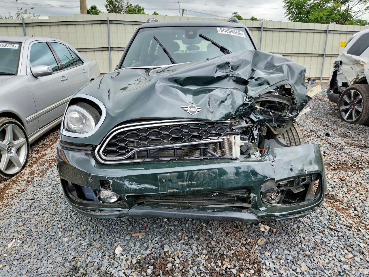 2019 Mini Cooper S Countryman All4 Green vin: WMZYT5C59K3J88548