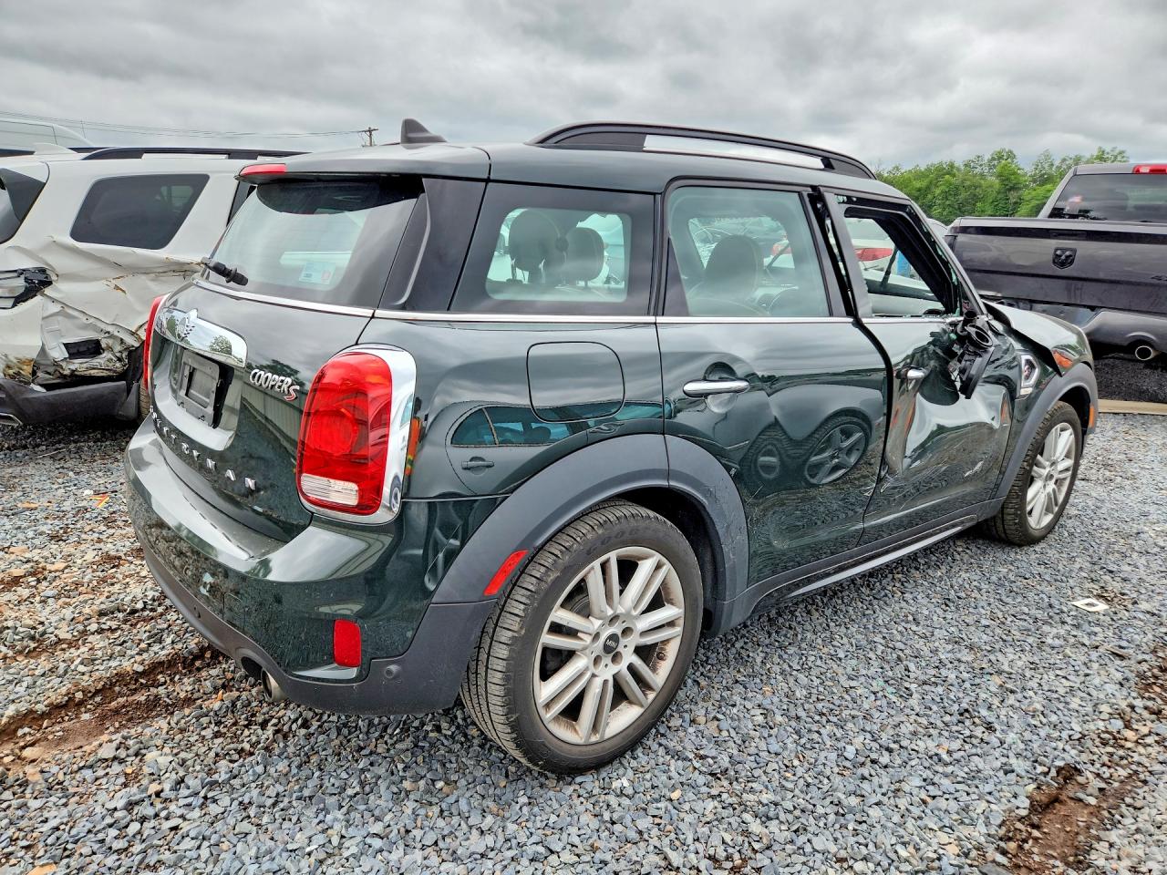 2019 Mini Cooper S Countryman All4 Green vin: WMZYT5C59K3J88548