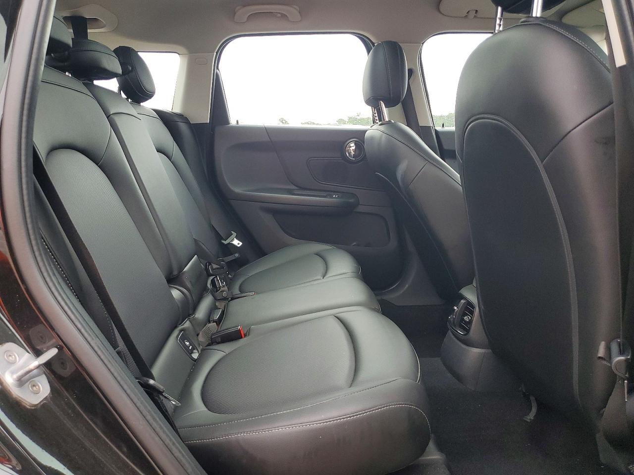 2020 Mini Cooper Countryman Черный vin: WMZYW3C05L3L26443