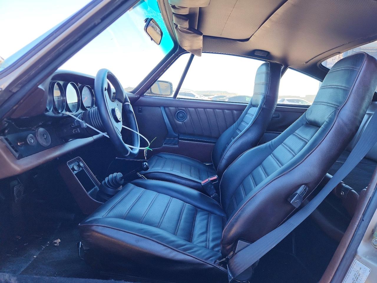 1983 Porsche 911 Sc Brown vin: WP0AA0915DS120903