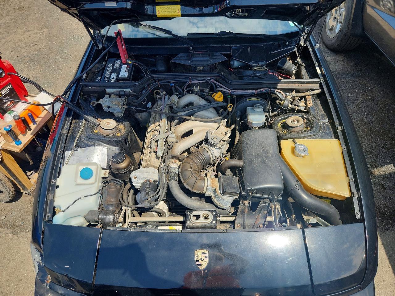 1988 Porsche 924 S Black vin: WP0AA0928JN451591