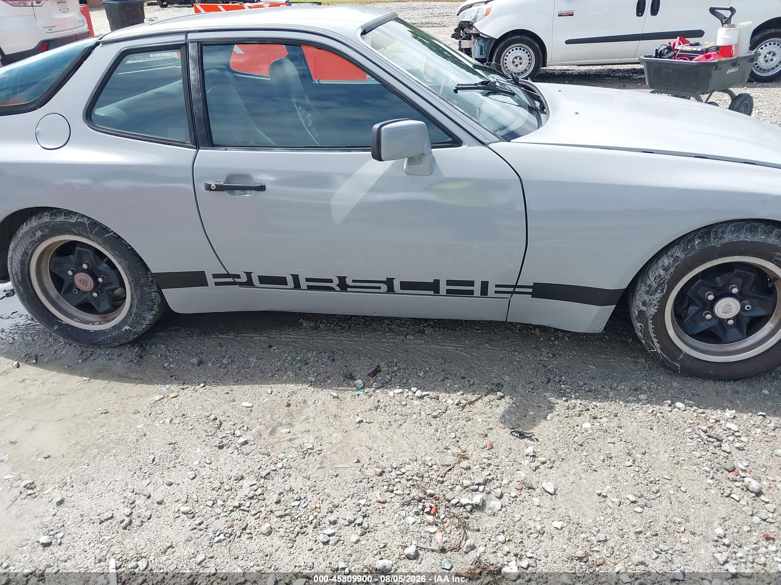 1984 Porsche 944   Gray vin: WP0AA0942EN465607