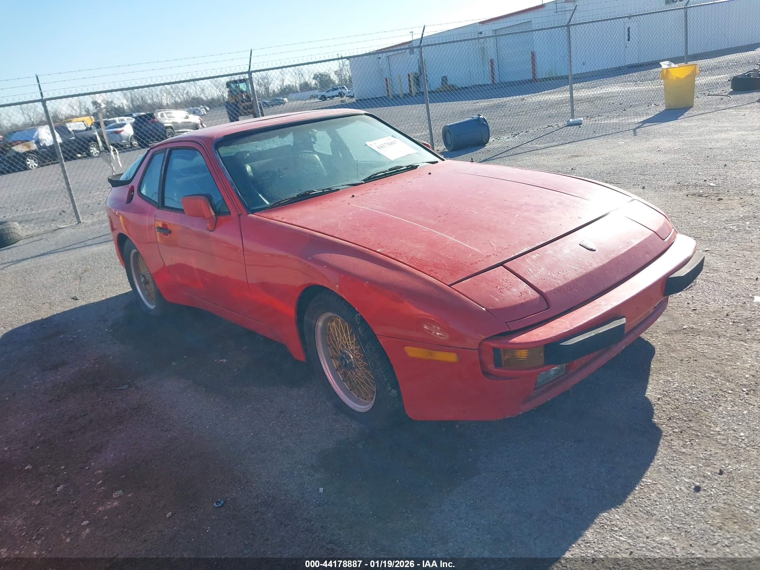 WP0AA0942FN471263