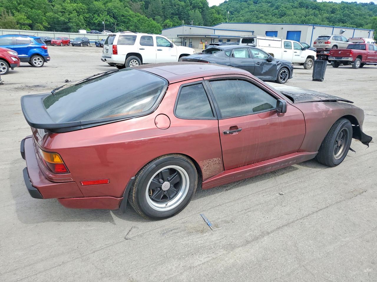 1986 Porsche 944 Burgundy vin: WP0AA0944GN459438
