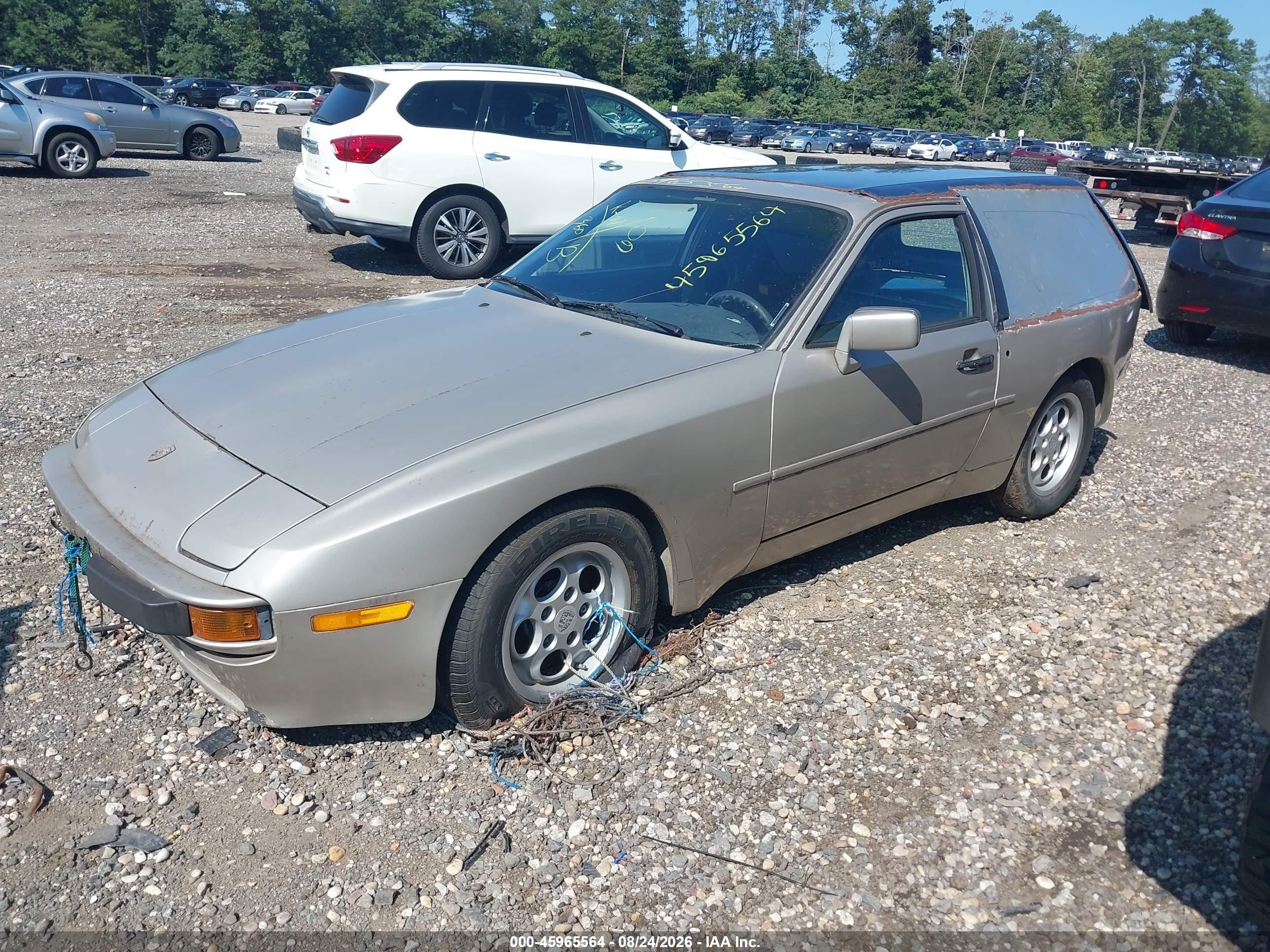 1985 Porsche 944   Silver vin: WP0AA0948FN453396