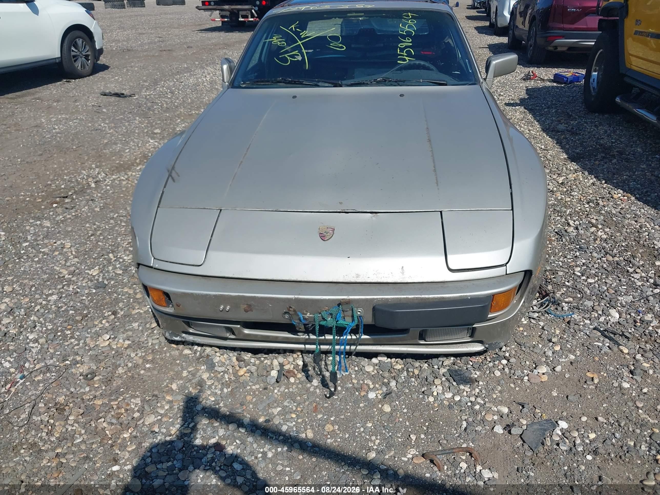 1985 Porsche 944   Silver vin: WP0AA0948FN453396