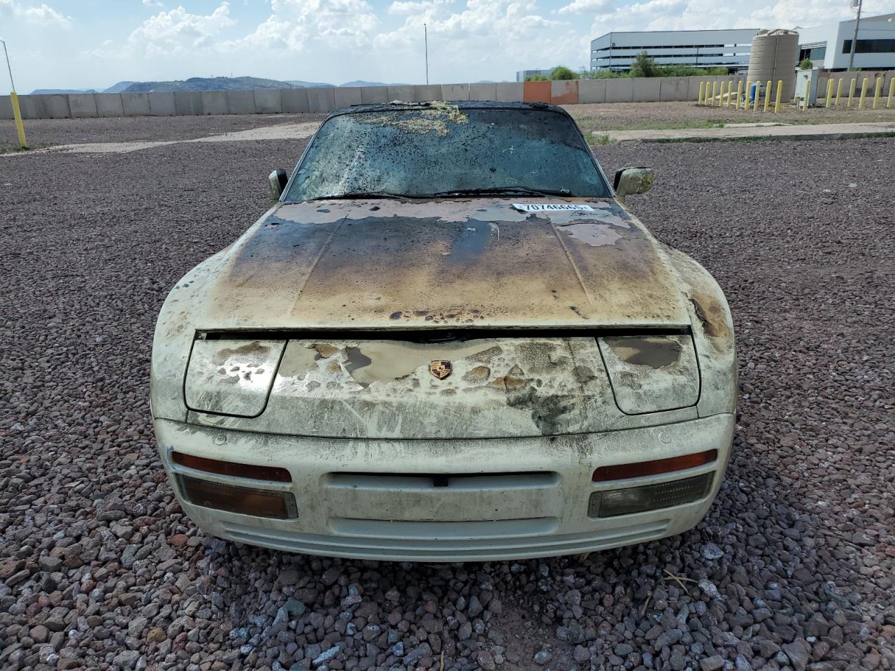 1989 Porsche 944 White vin: WP0AA2952KN150760