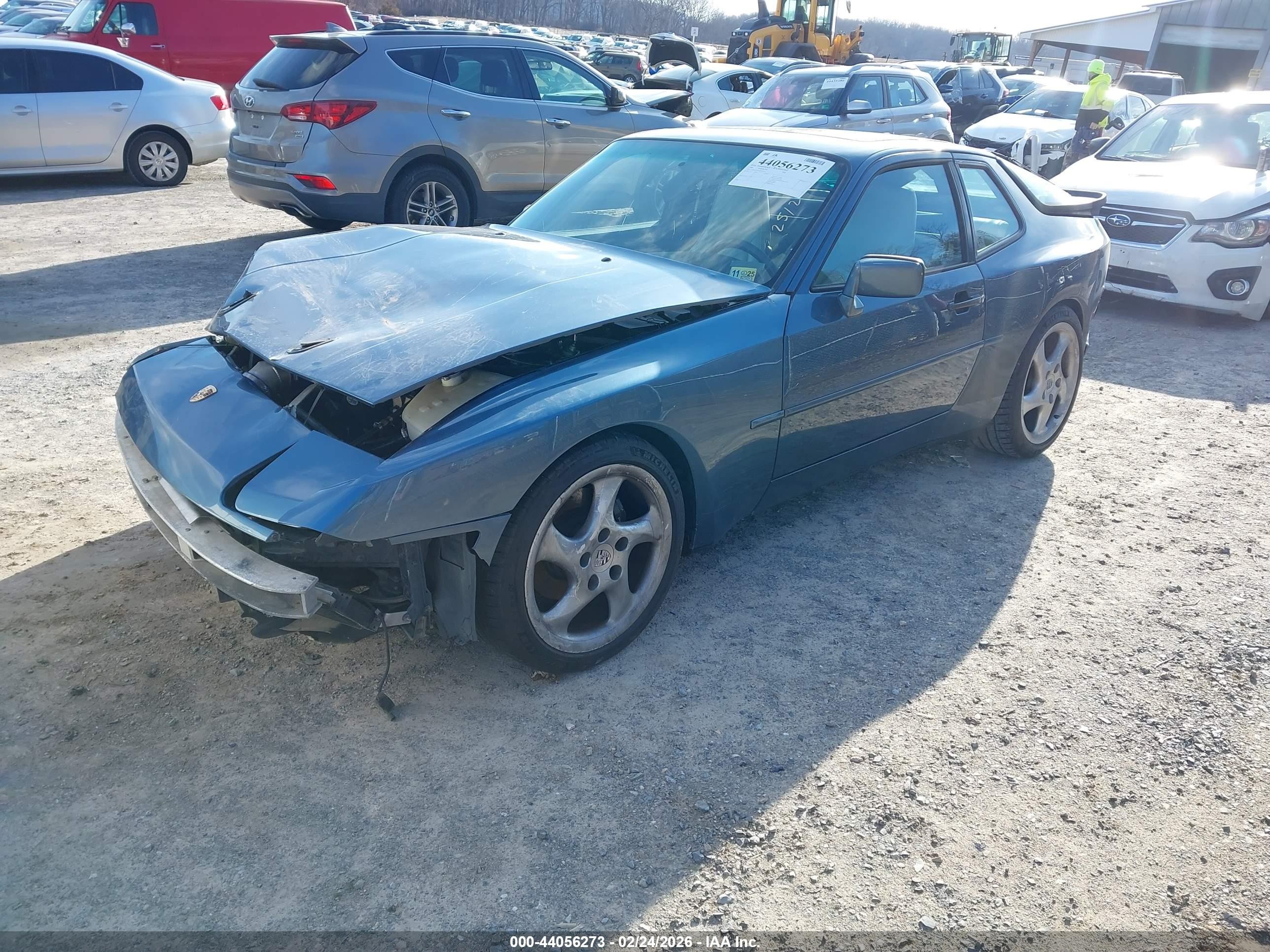1989 Porsche 944   Blue vin: WP0AA2955KN150252