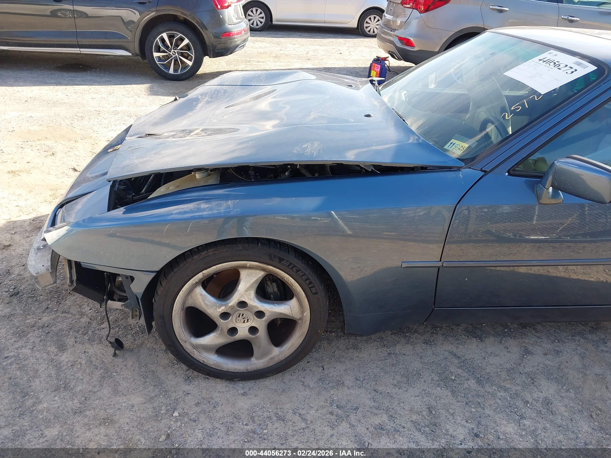 1989 Porsche 944   Blue vin: WP0AA2955KN150252