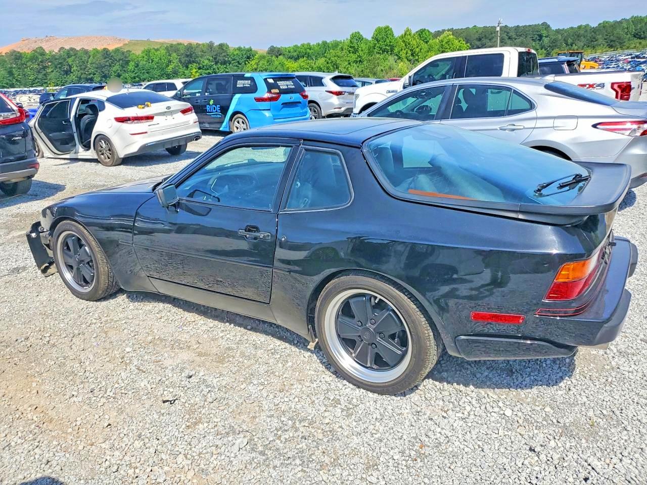 1987 Porsche 944 Black vin: WP0AA2957HN150536