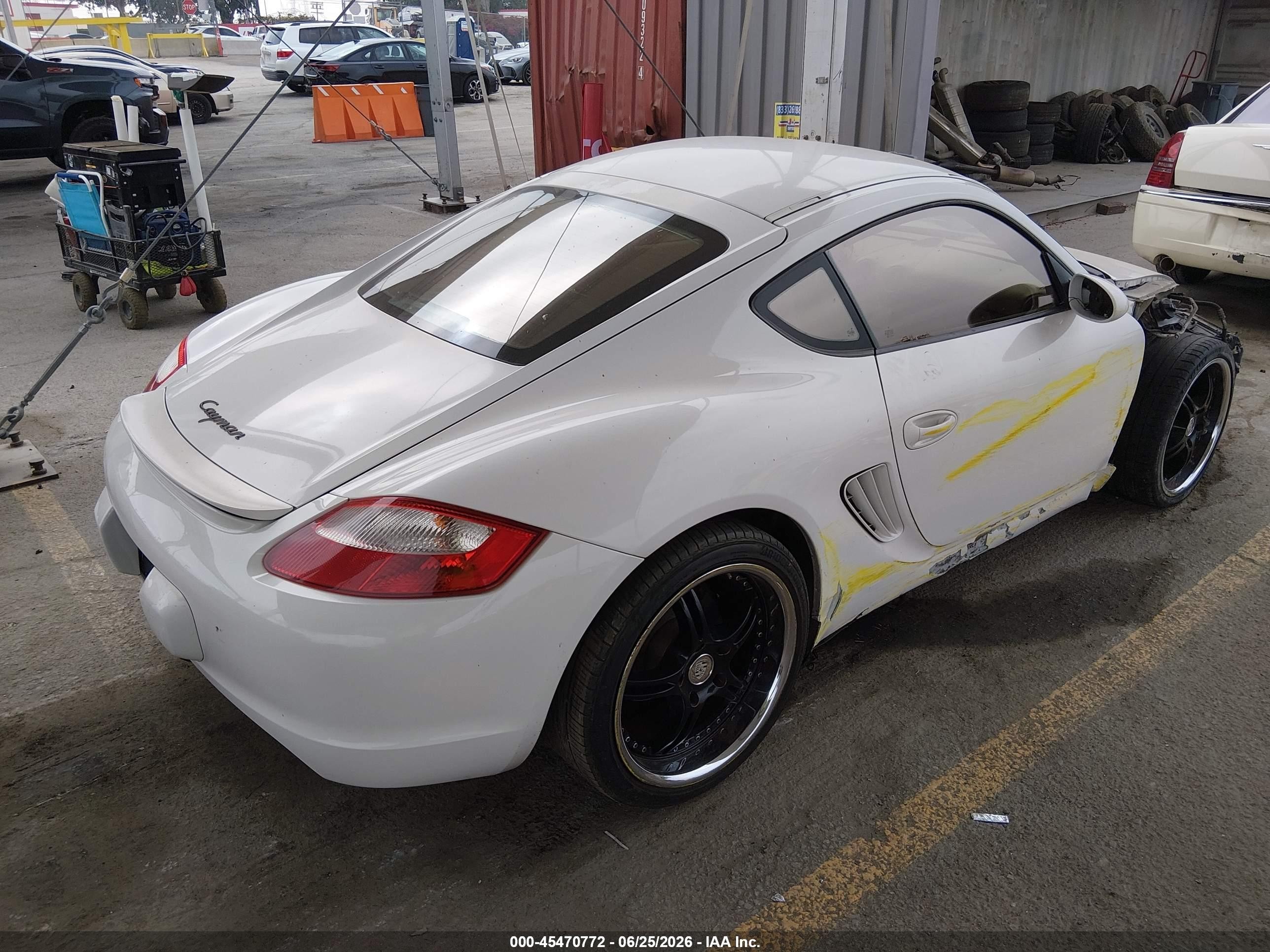 2007 Porsche Cayman   White vin: WP0AA29807U761085