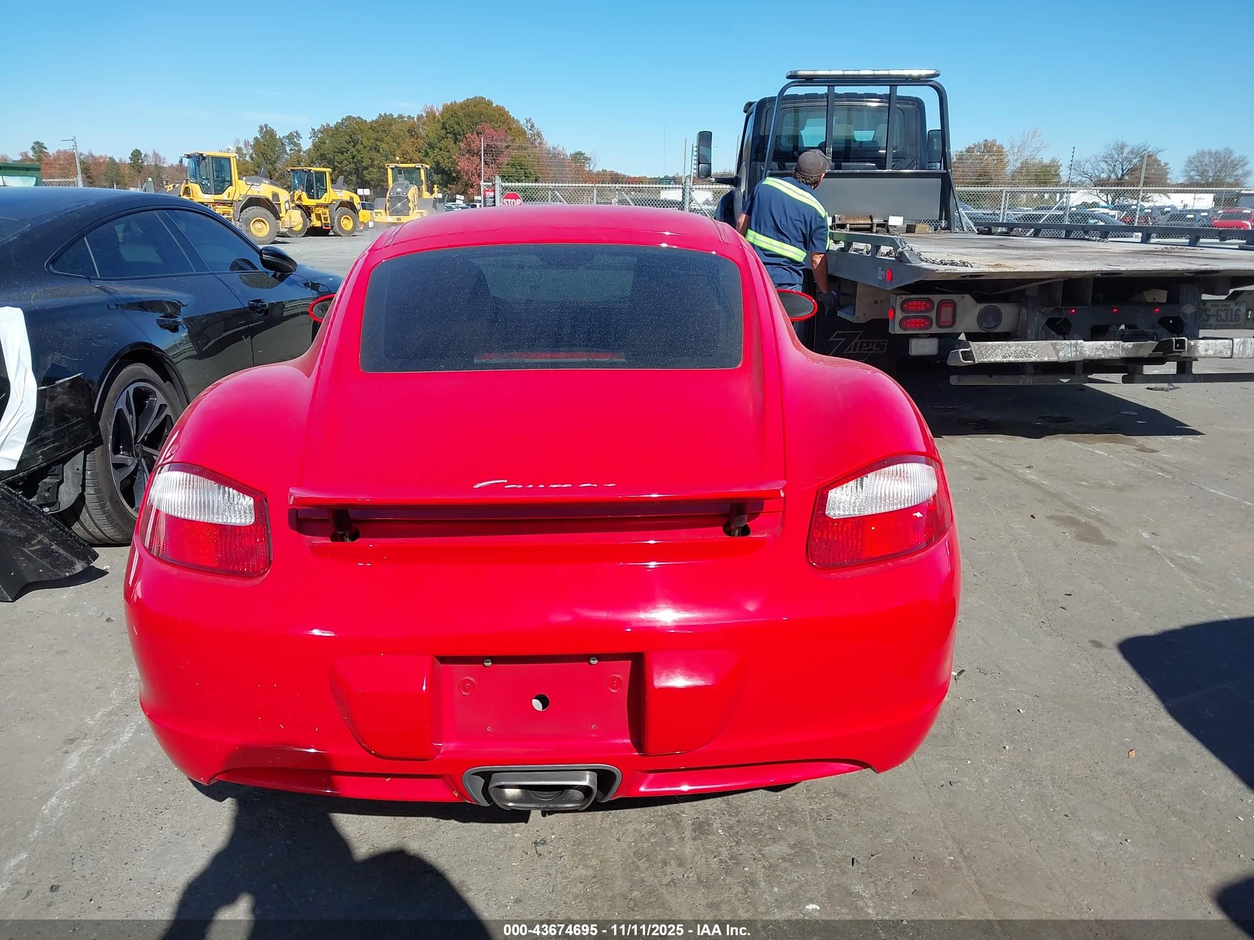 2007 Porsche Cayman   Red vin: WP0AA29807U762852