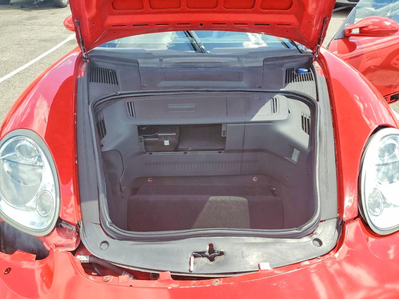 2007 Porsche Cayman Red vin: WP0AA29827U760424