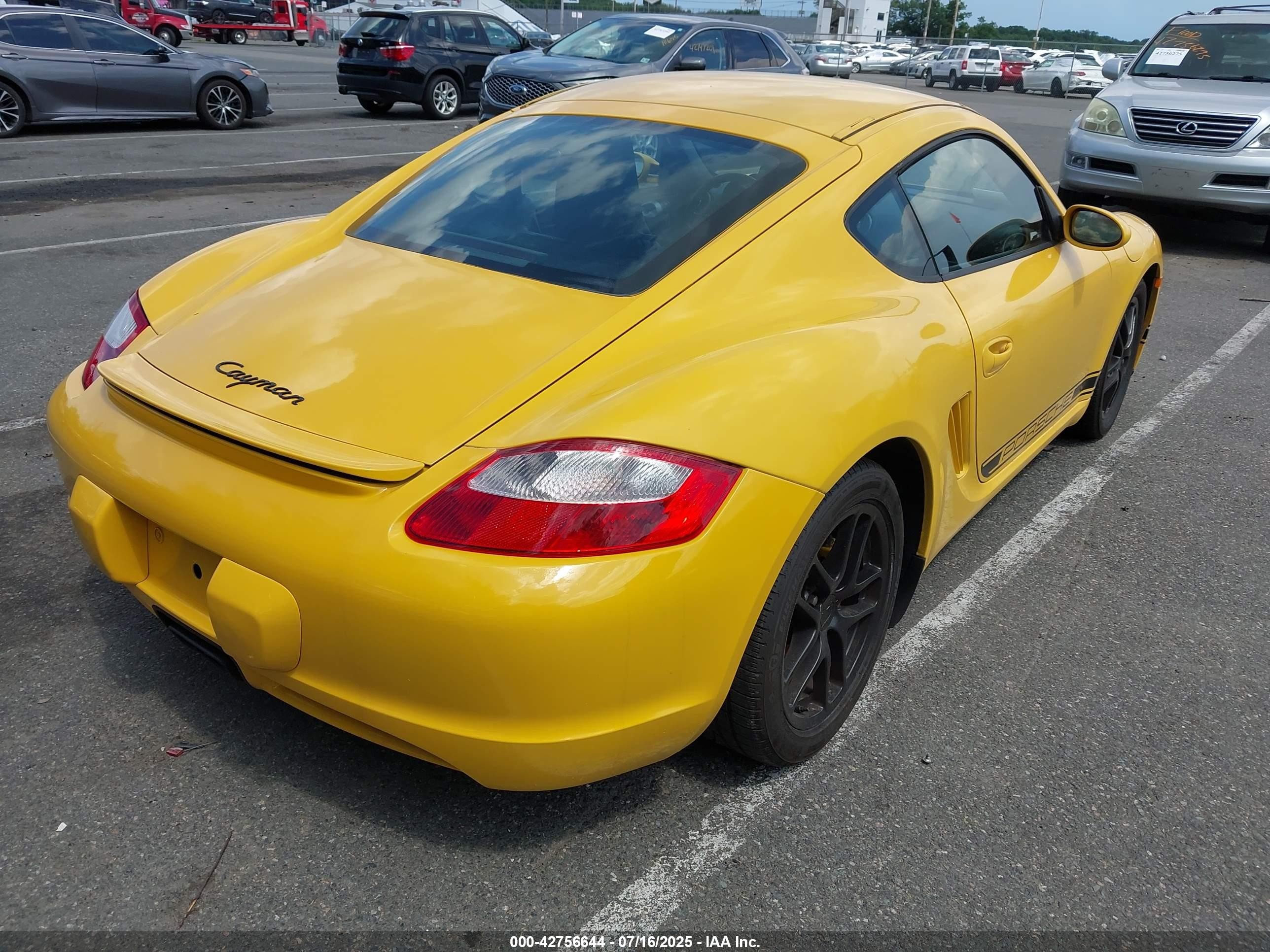 2007 Porsche Cayman   Yellow vin: WP0AA29877U760080