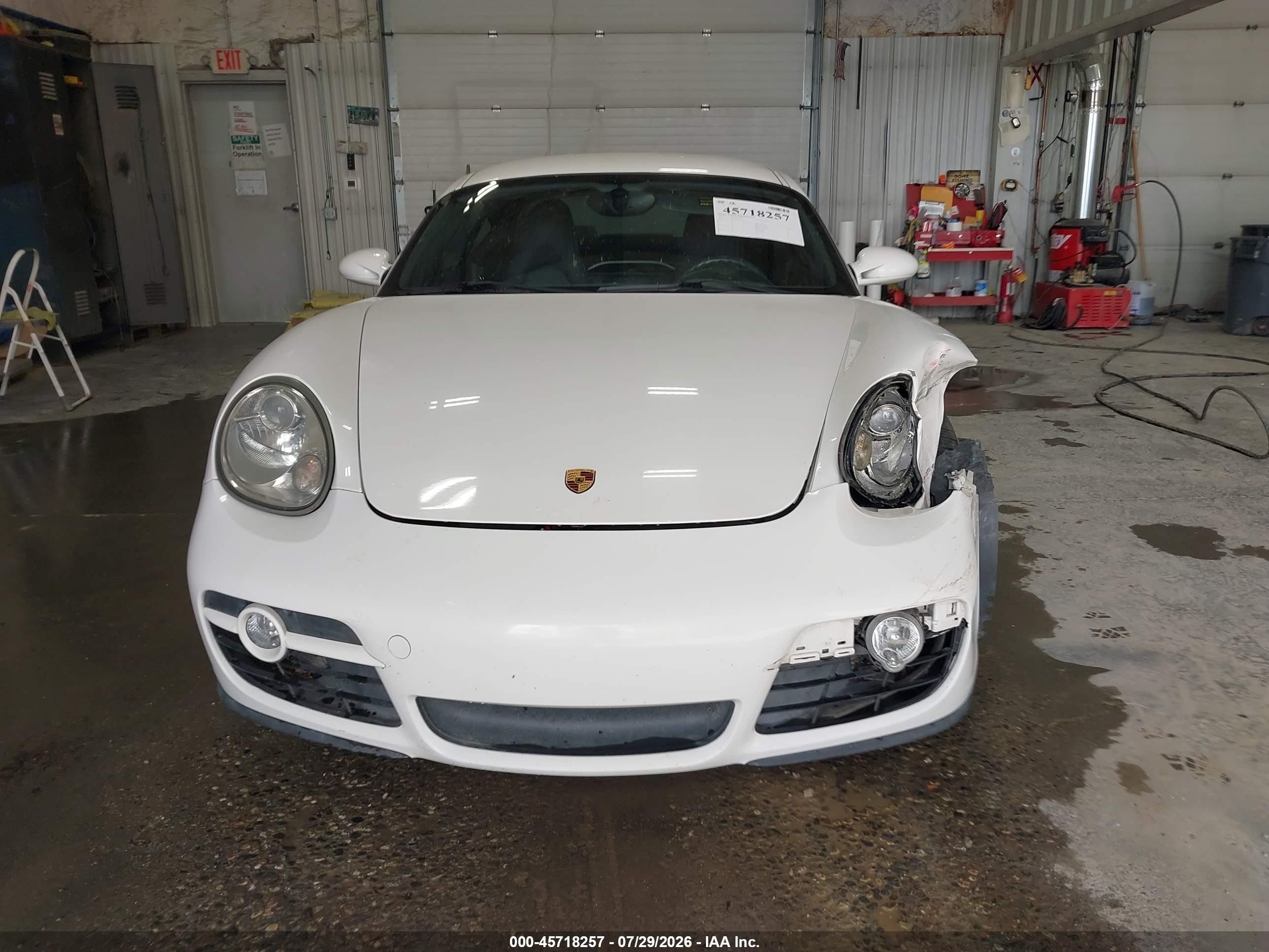 2007 Porsche Cayman   White vin: WP0AA29887U763439