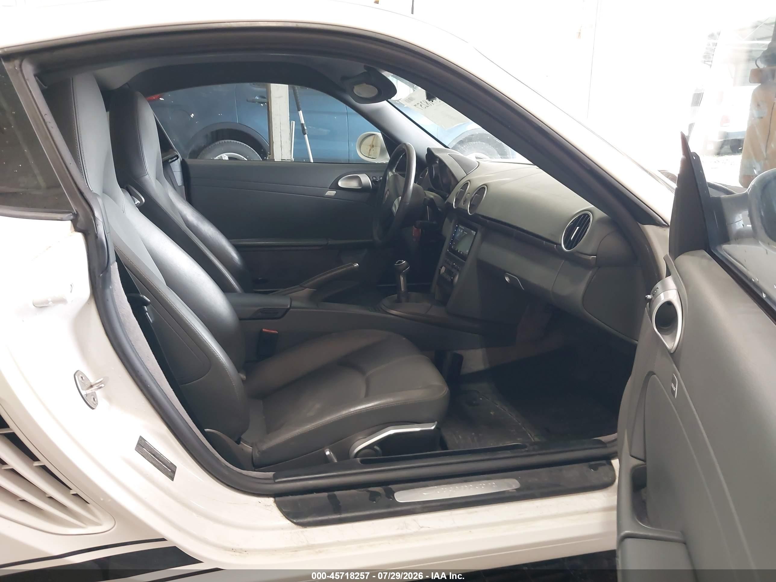 2007 Porsche Cayman   White vin: WP0AA29887U763439