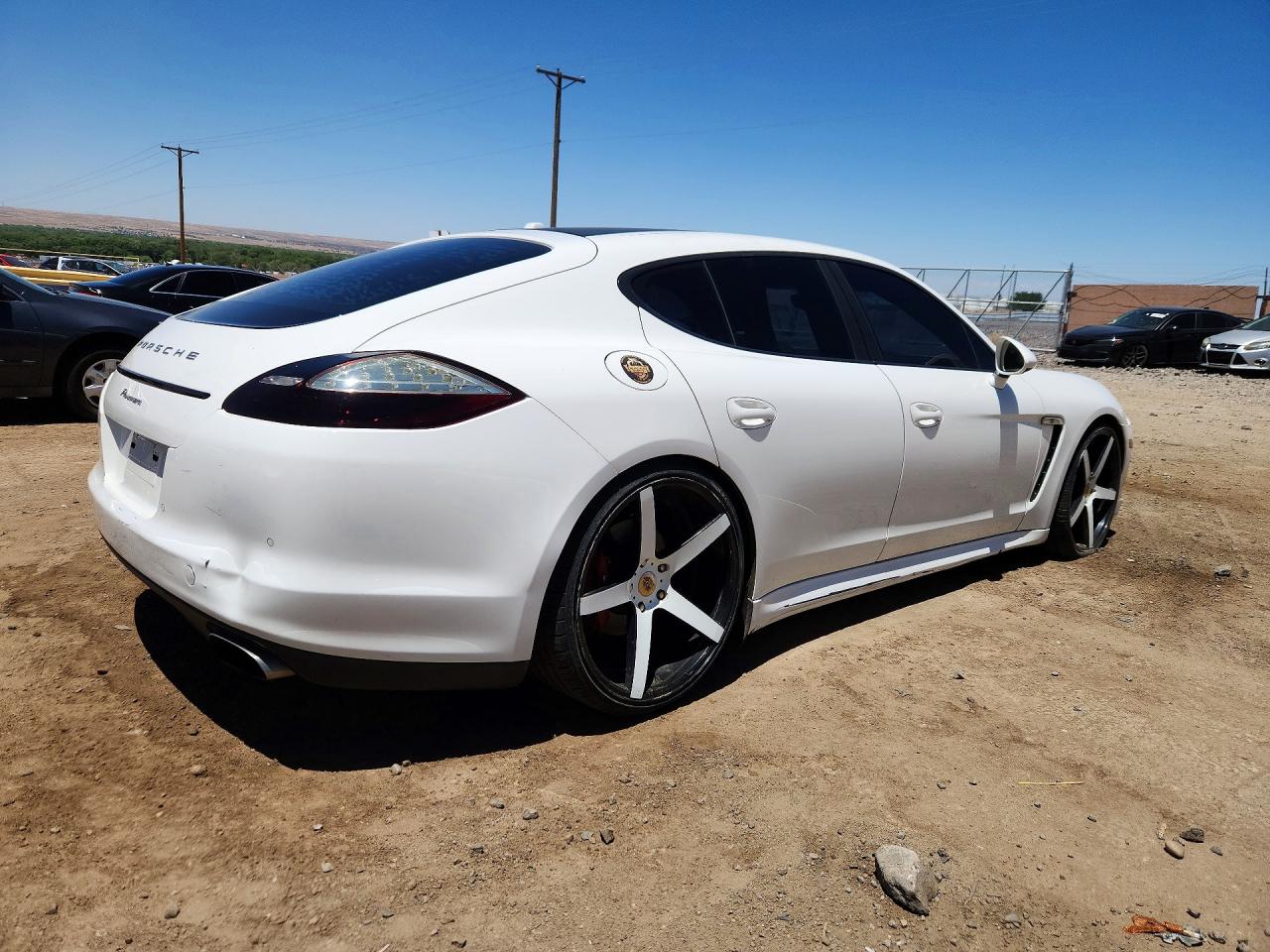 2012 Porsche Panamera 2 Белый vin: WP0AA2A70CL014556