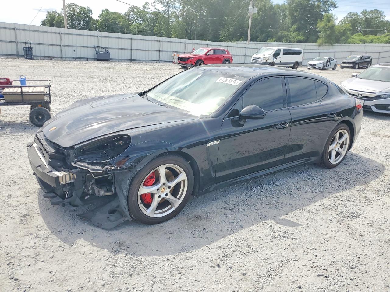 2013 Porsche Panamera 2 Черный vin: WP0AA2A70DL010993