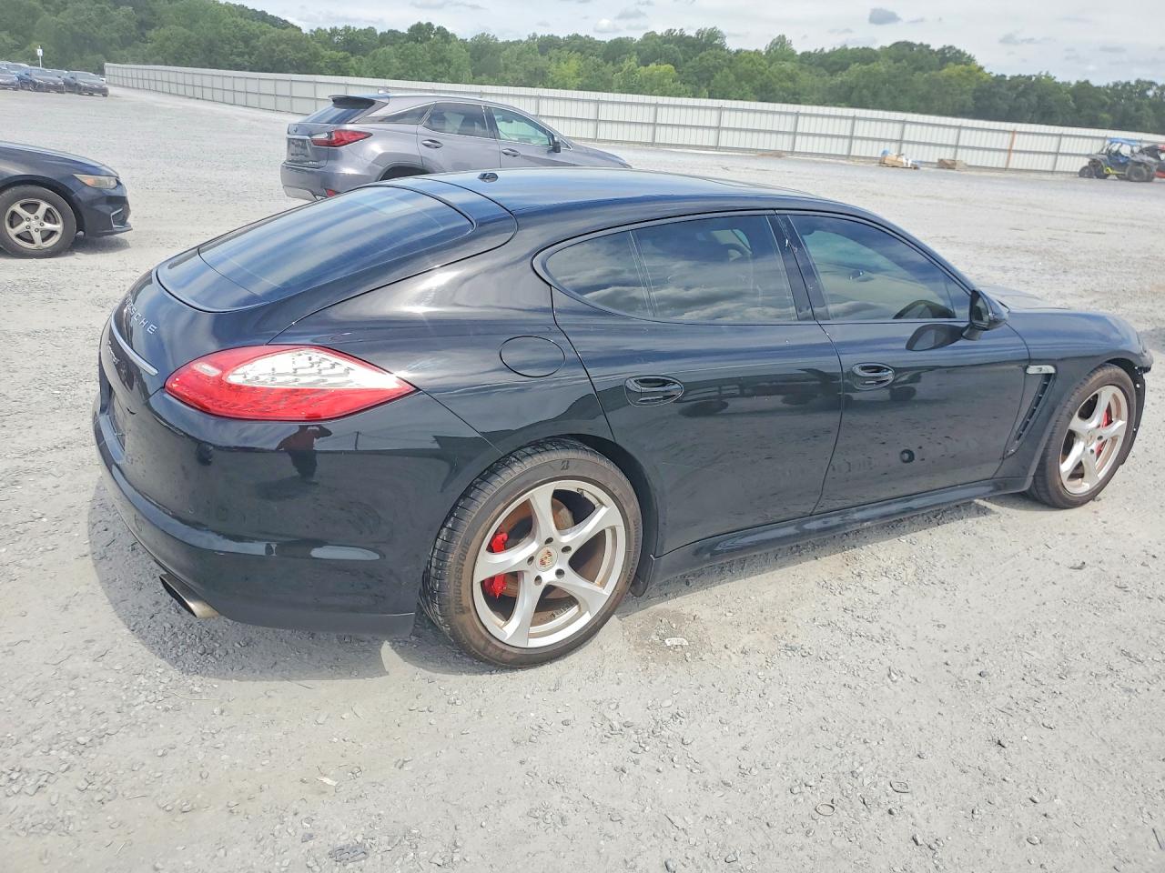 2013 Porsche Panamera 2 Black vin: WP0AA2A70DL010993