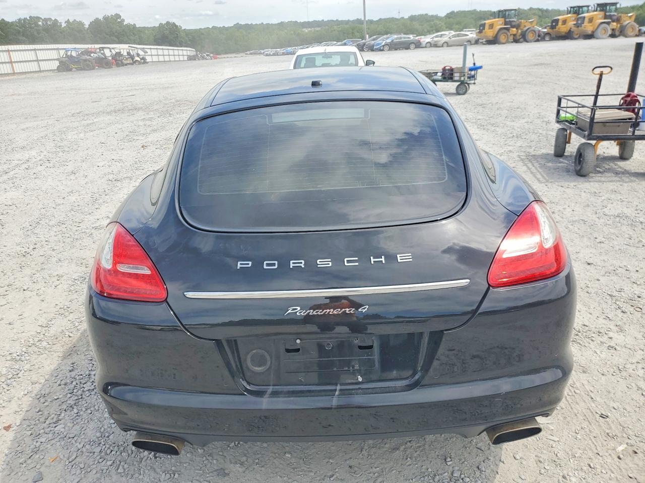2013 Porsche Panamera 2 Black vin: WP0AA2A70DL010993