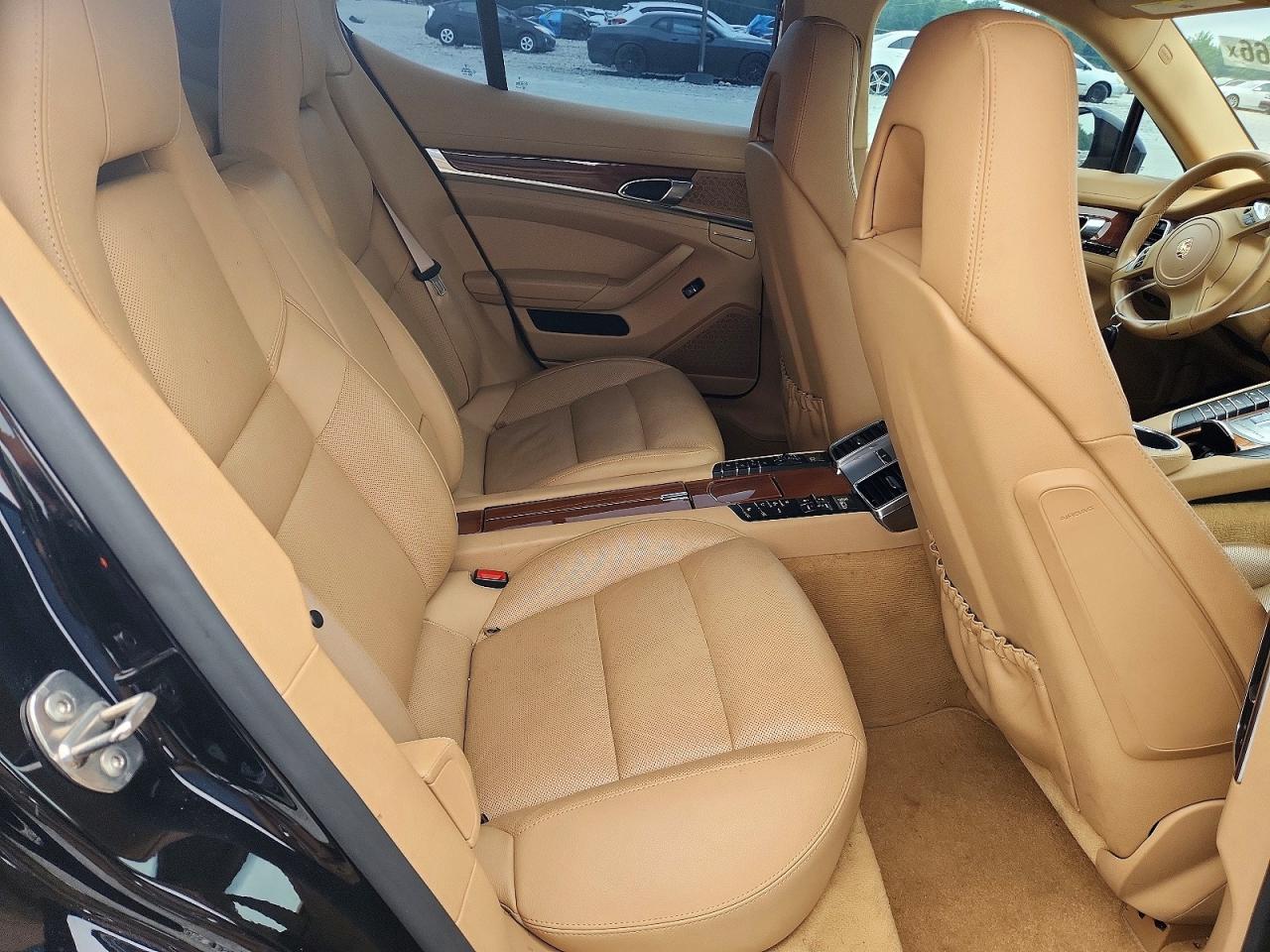 2014 Porsche Panamera 2 Black vin: WP0AA2A70EL010168