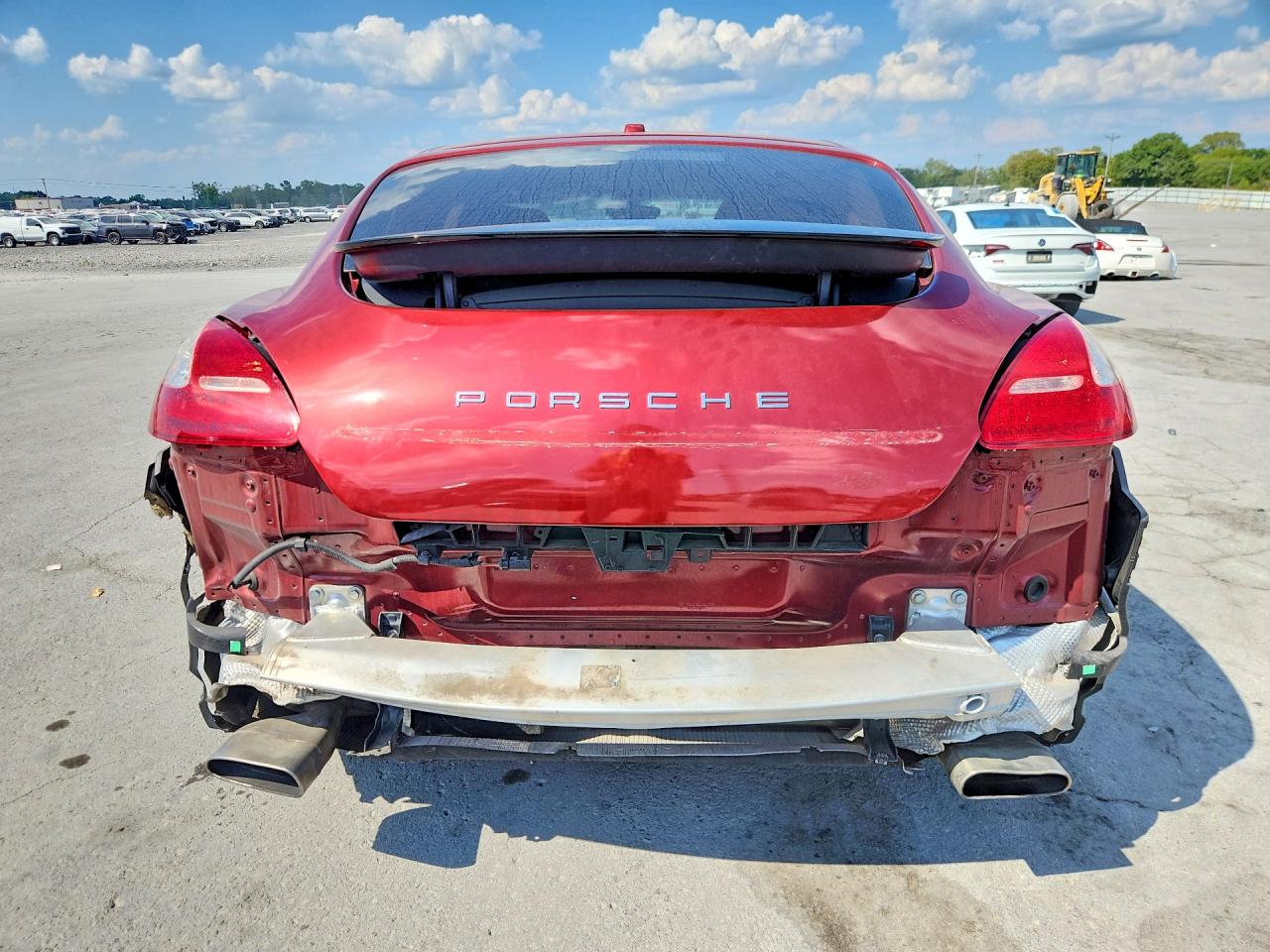 2011 Porsche Panamera 2 Red vin: WP0AA2A71BL010076