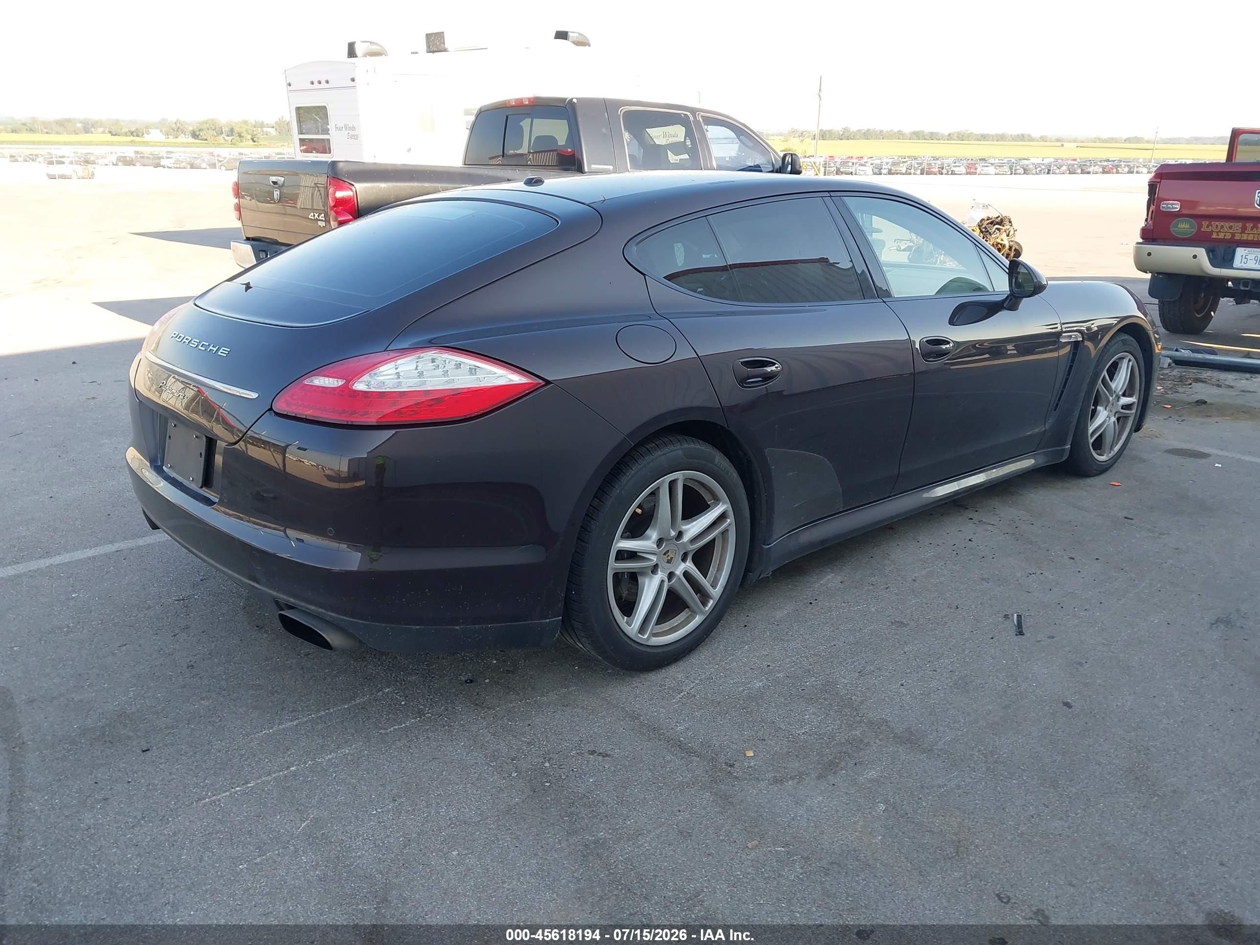 2011 Porsche Panamera 4 Brown vin: WP0AA2A71BL011129