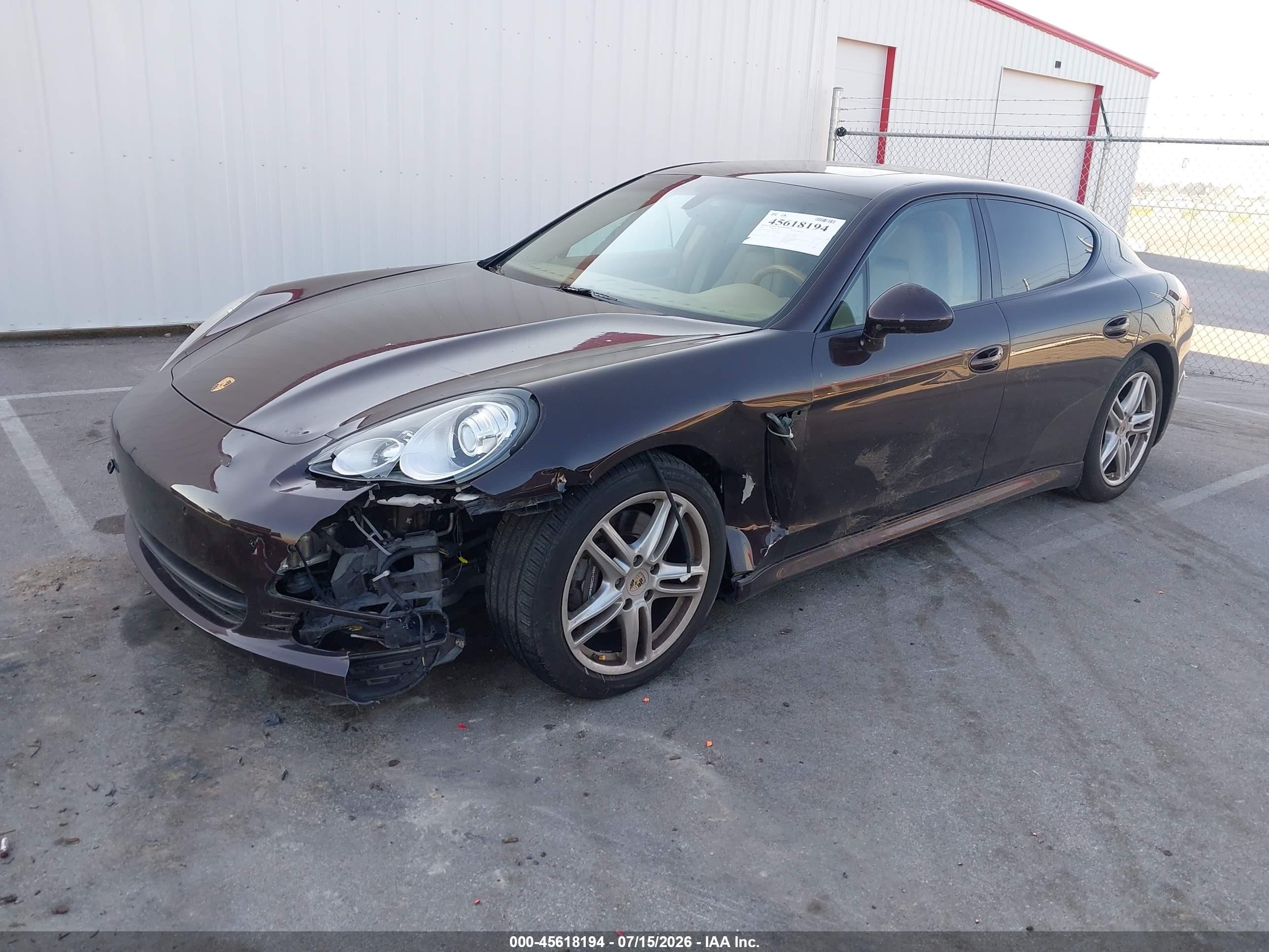 2011 Porsche Panamera 4 Brown vin: WP0AA2A71BL011129