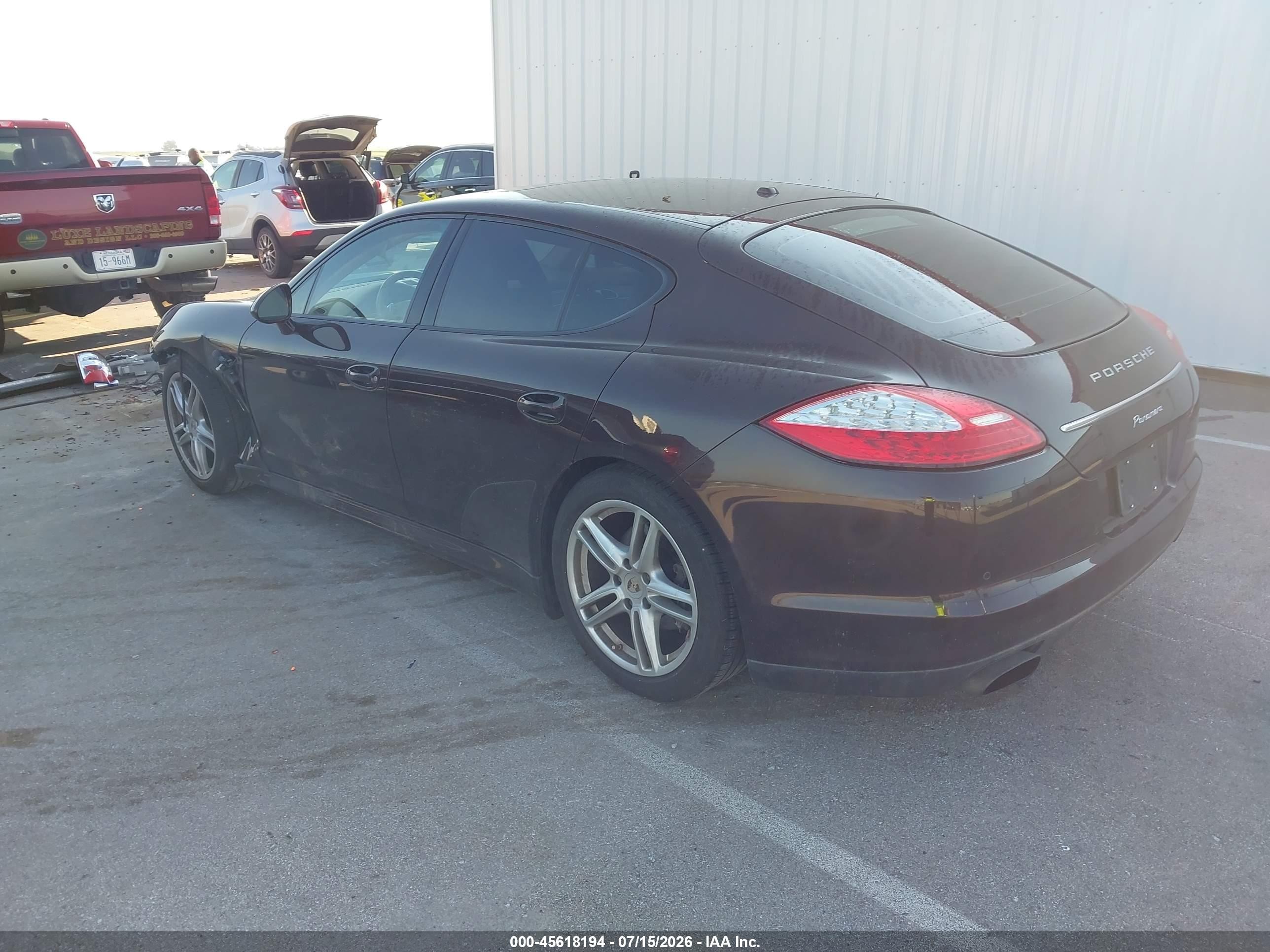 2011 Porsche Panamera 4 Brown vin: WP0AA2A71BL011129