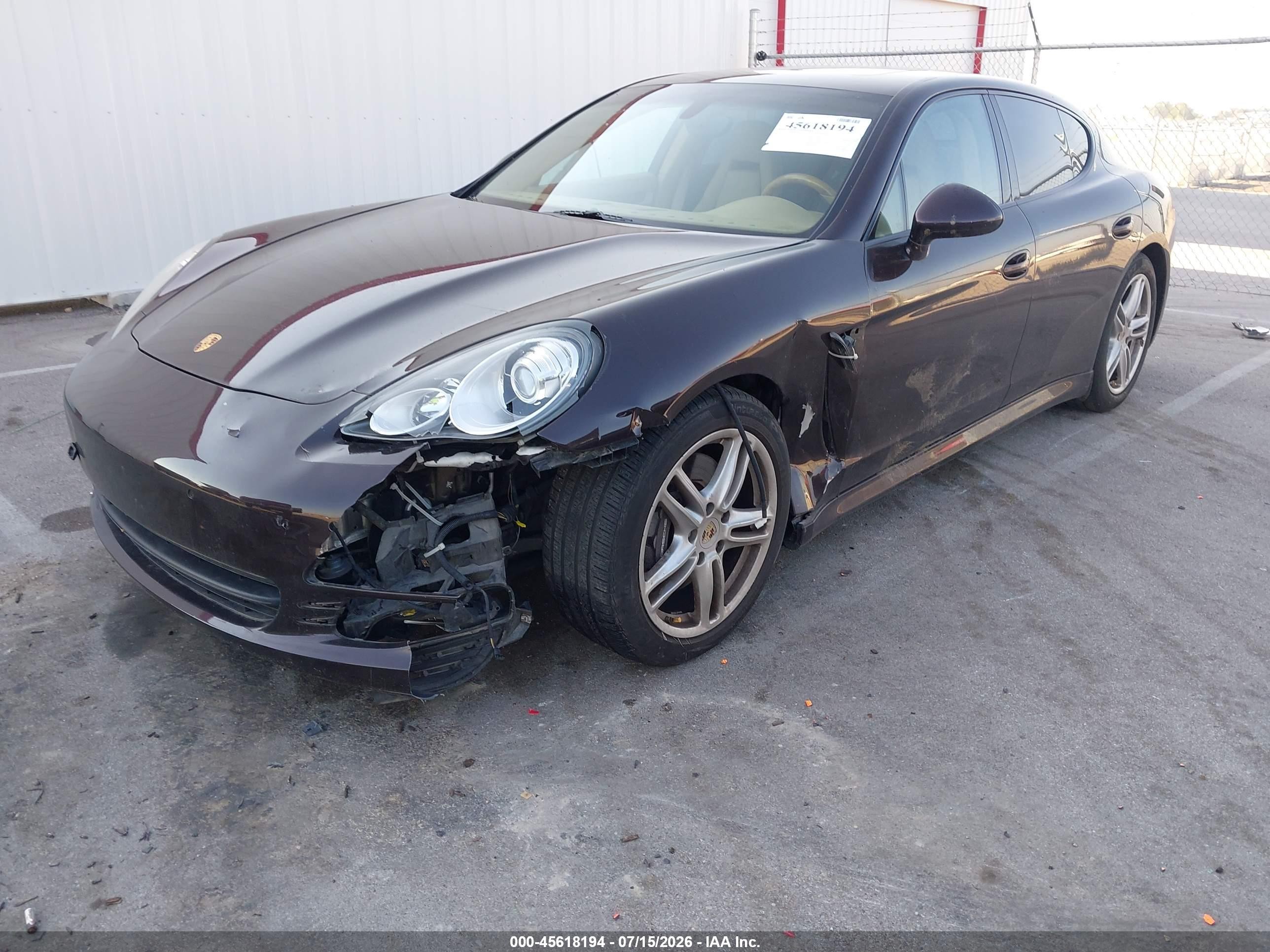 2011 Porsche Panamera 4 Brown vin: WP0AA2A71BL011129
