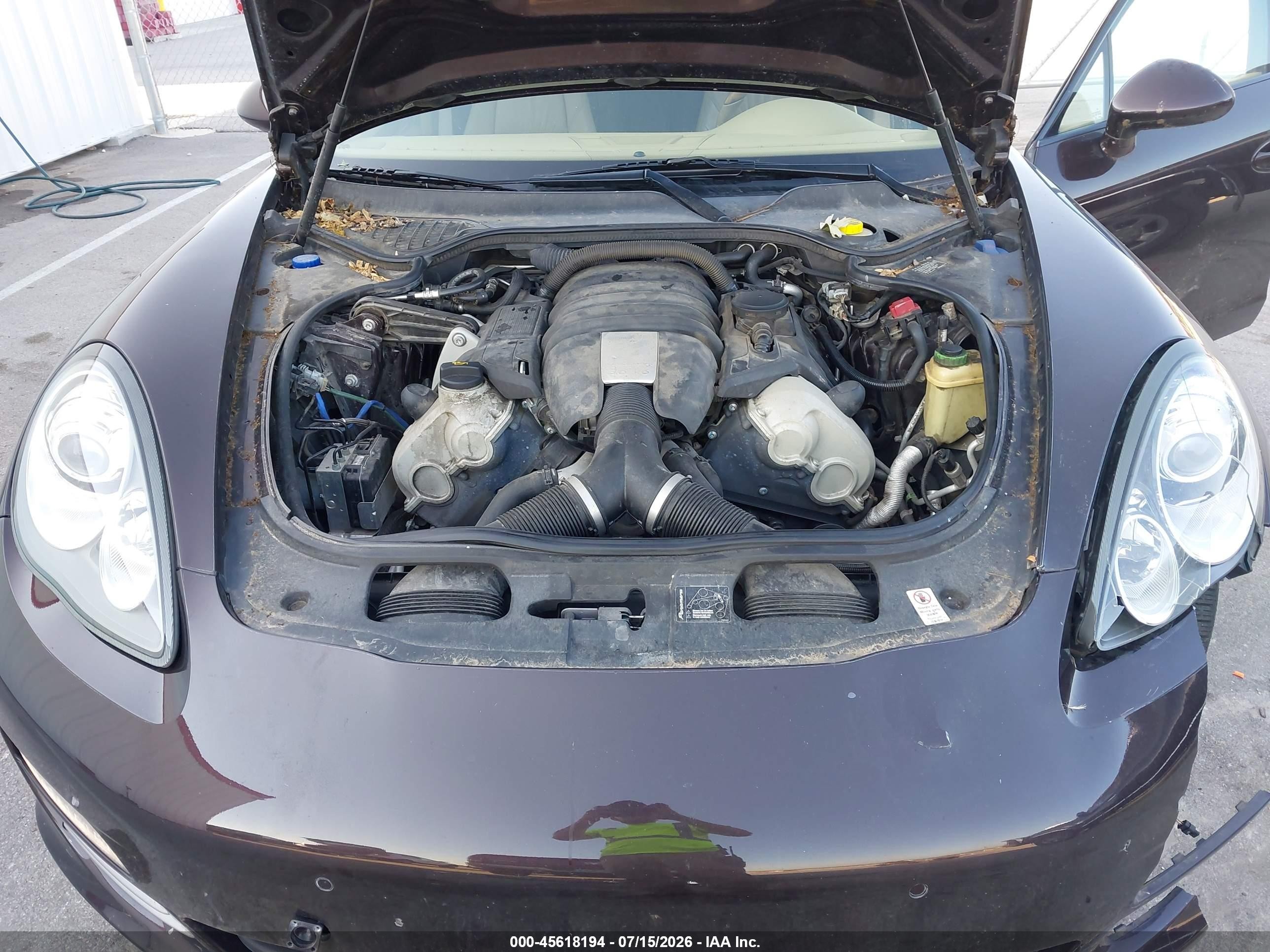 2011 Porsche Panamera 4 Brown vin: WP0AA2A71BL011129