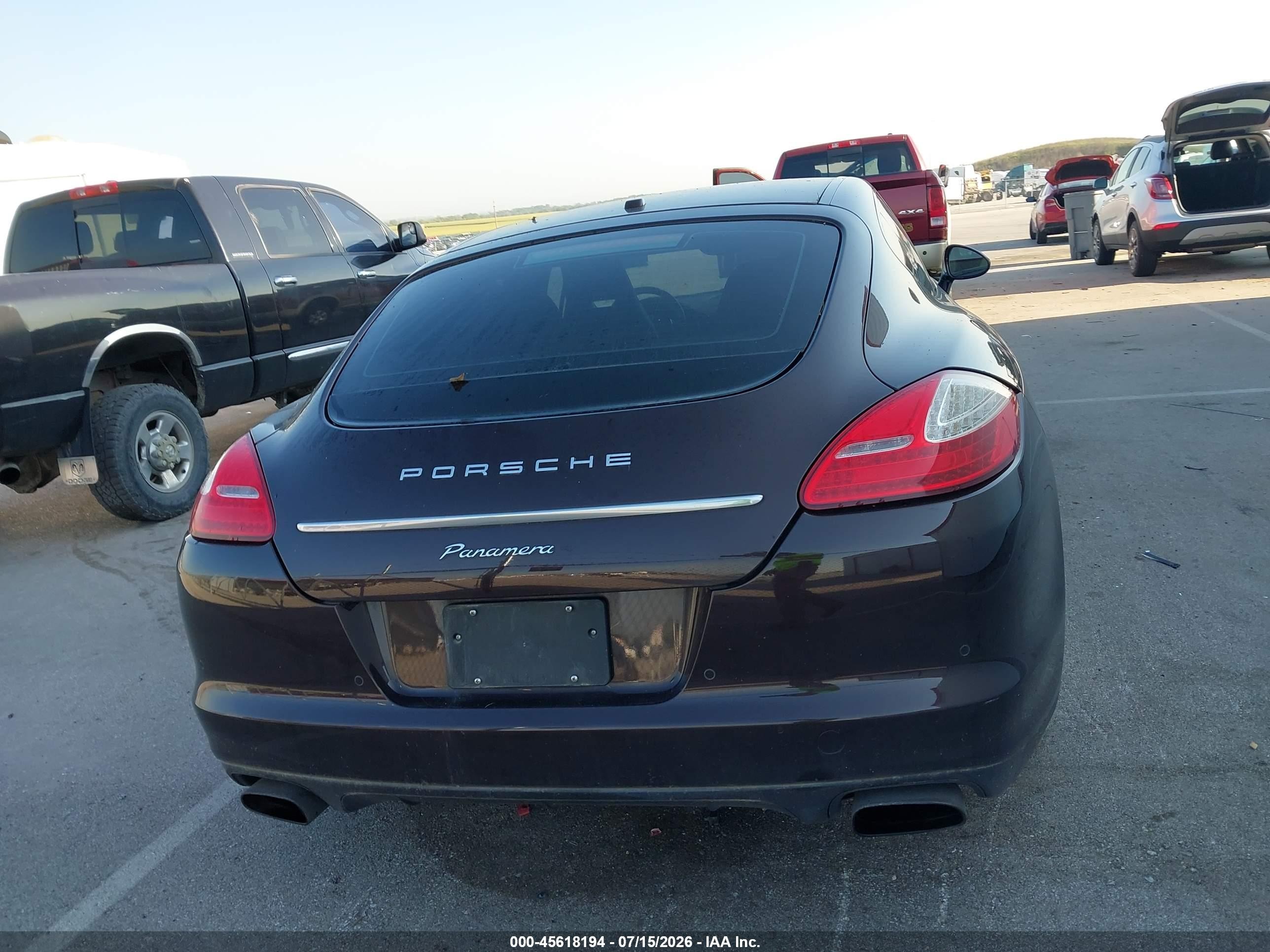 2011 Porsche Panamera 4 Brown vin: WP0AA2A71BL011129