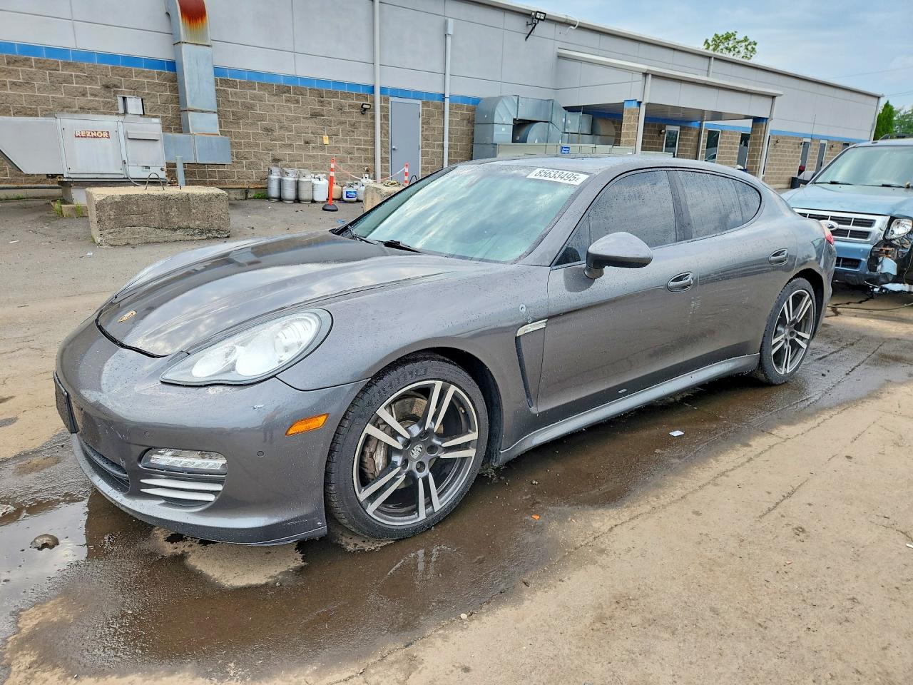 2013 Porsche Panamera 2/4 Gray vin: WP0AA2A71DL012039
