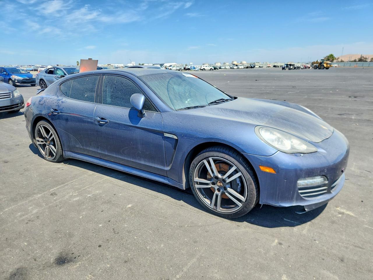 2013 Porsche Panamera 2 Blue vin: WP0AA2A71DL012316