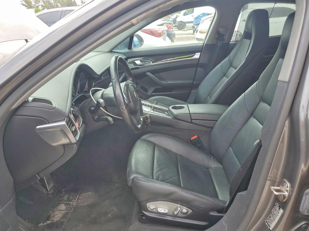 2013 Porsche Panamera 2 Gray vin: WP0AA2A71DL015779