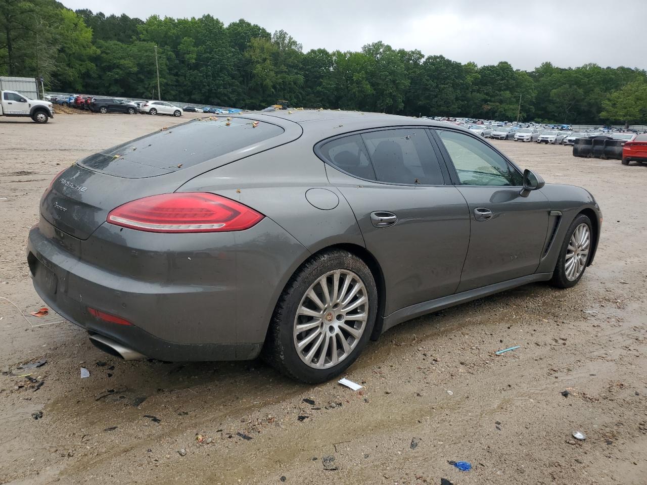 2015 Porsche Panamera 2 Gray vin: WP0AA2A71FL001836