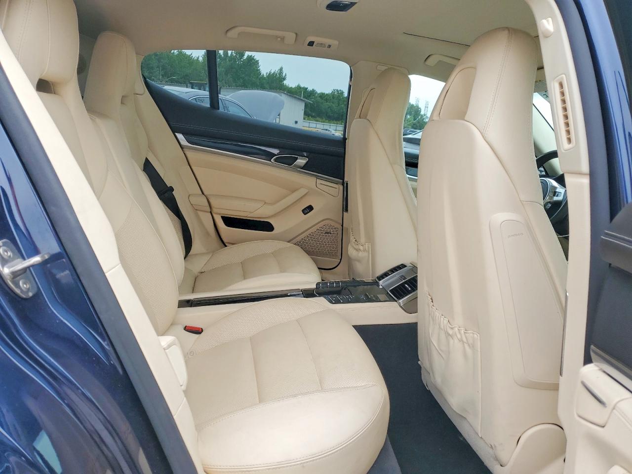 2015 Porsche Panamera 2 Синий vin: WP0AA2A72FL006737