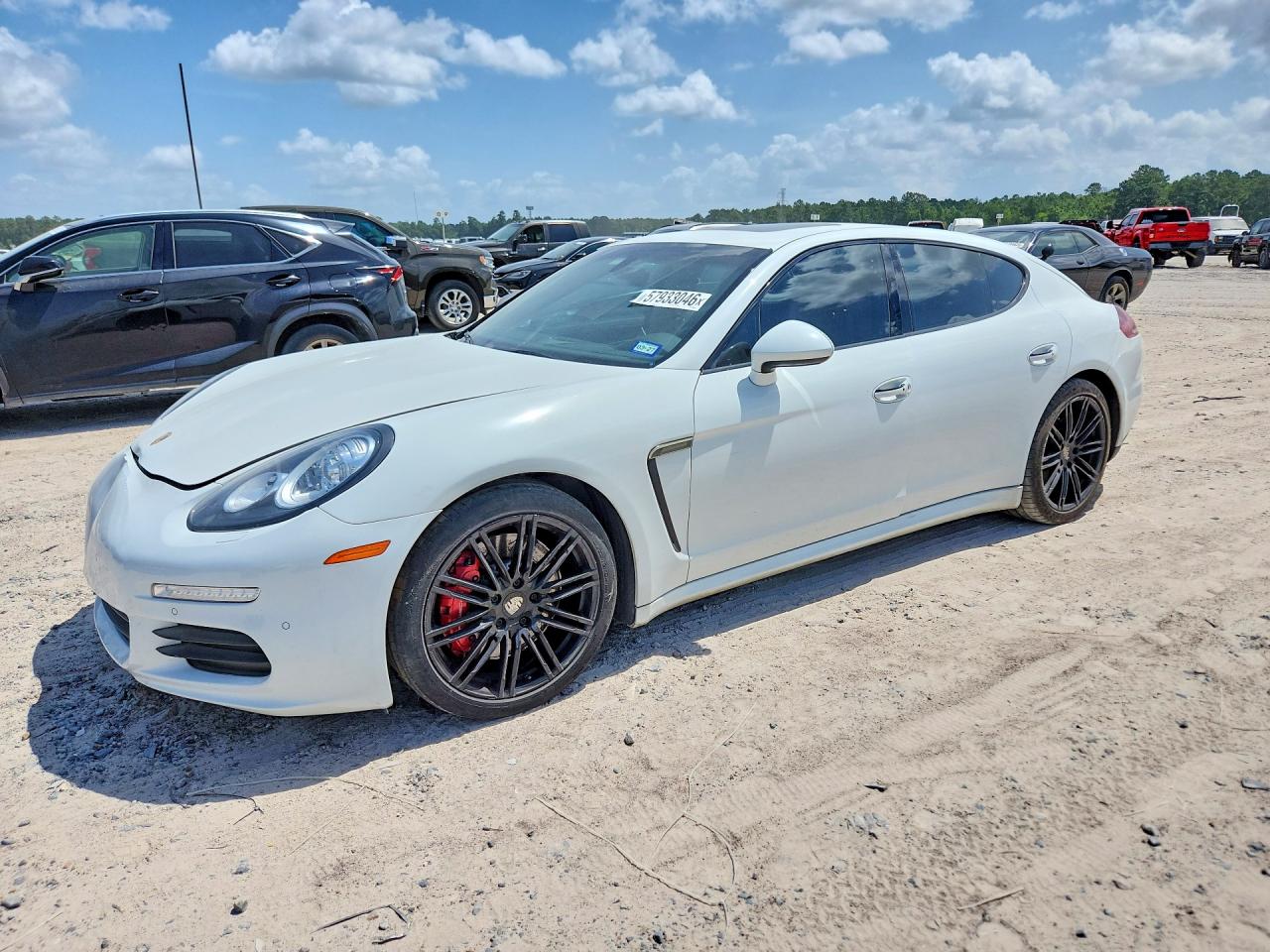 2015 Porsche Panamera 2 Белый vin: WP0AA2A72FL006947