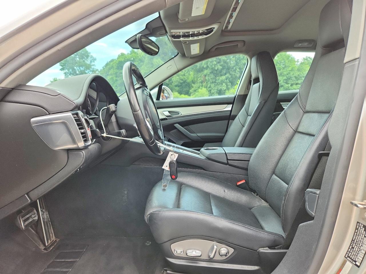 2011 Porsche Panamera 2 Silver vin: WP0AA2A73BL010466