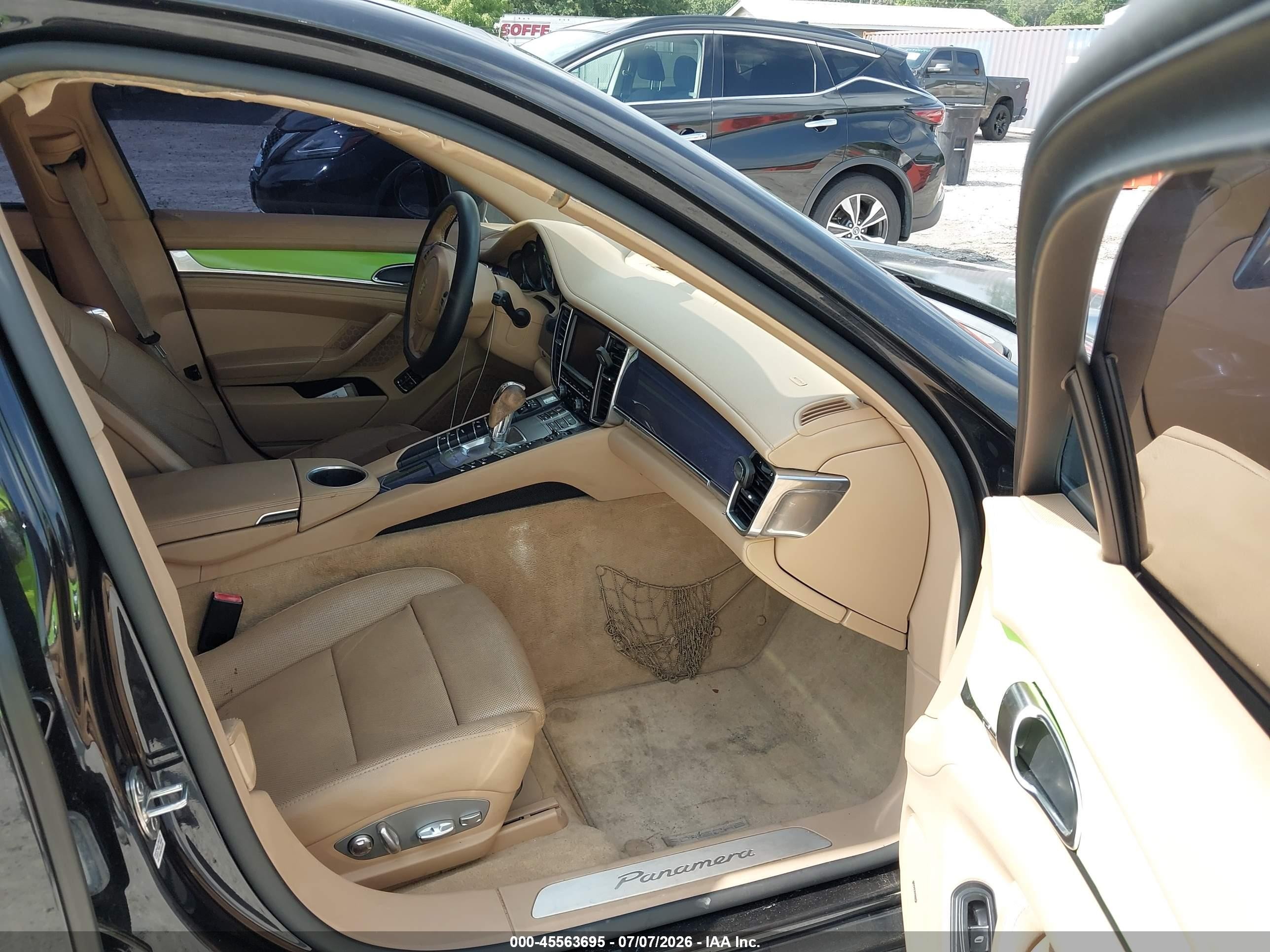 2012 Porsche Panamera 4 Black vin: WP0AA2A73CL014003