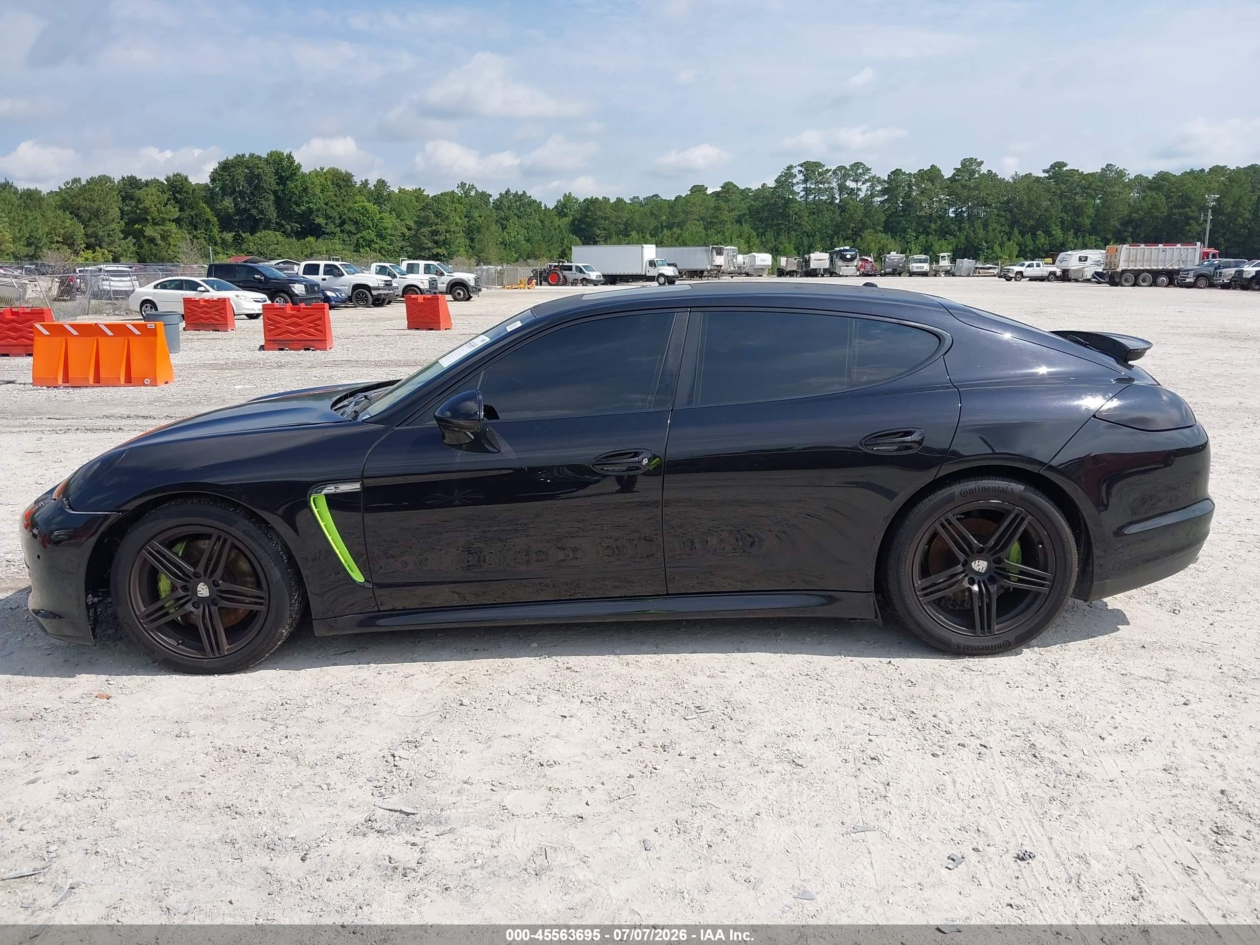 2012 Porsche Panamera 4 Black vin: WP0AA2A73CL014003