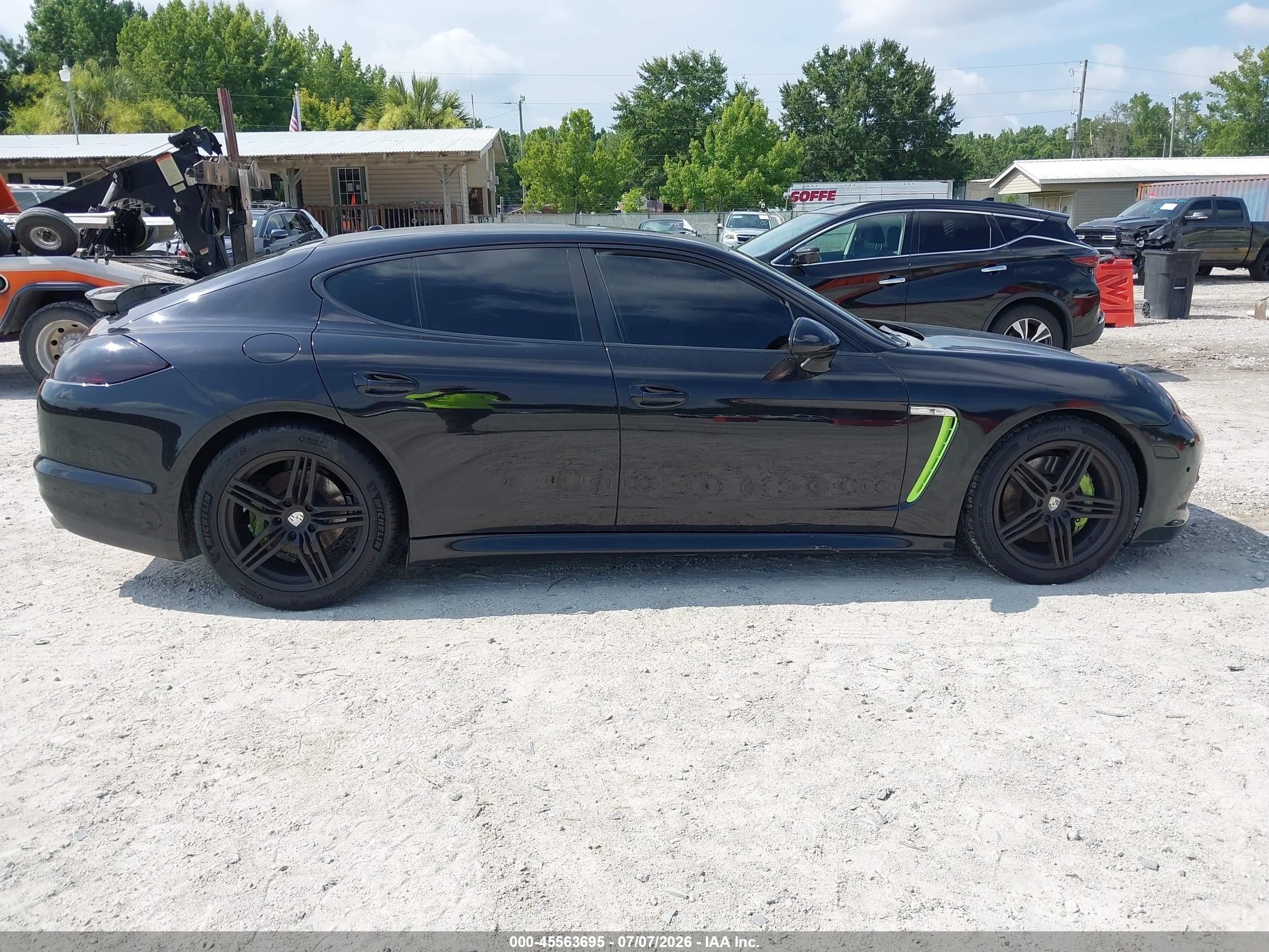 2012 Porsche Panamera 4 Black vin: WP0AA2A73CL014003
