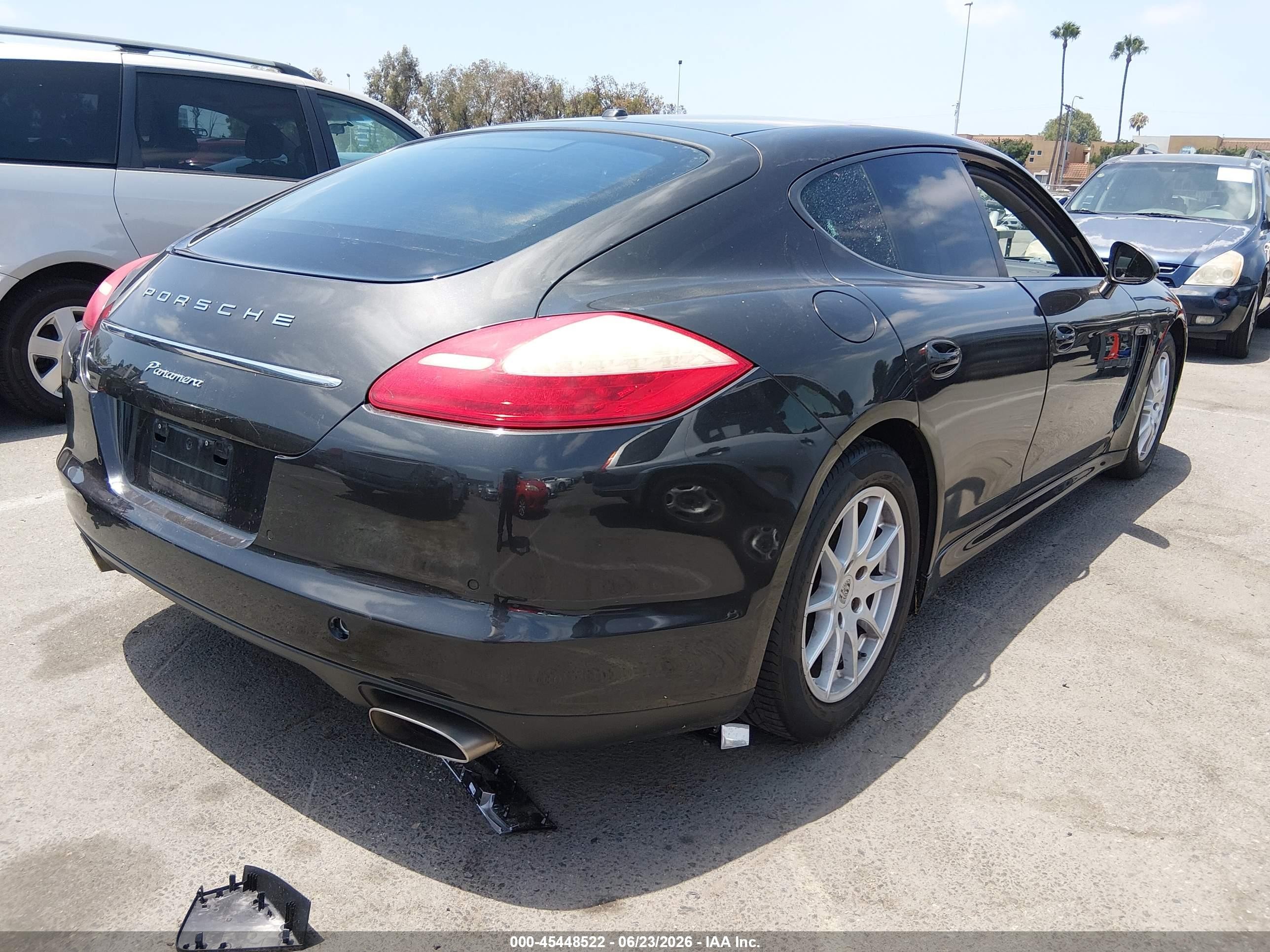 2013 Porsche Panamera 4 Серый vin: WP0AA2A73DL011572