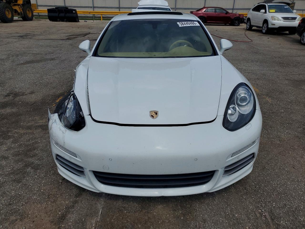 2014 Porsche Panamera 2 Белый vin: WP0AA2A73EL008110