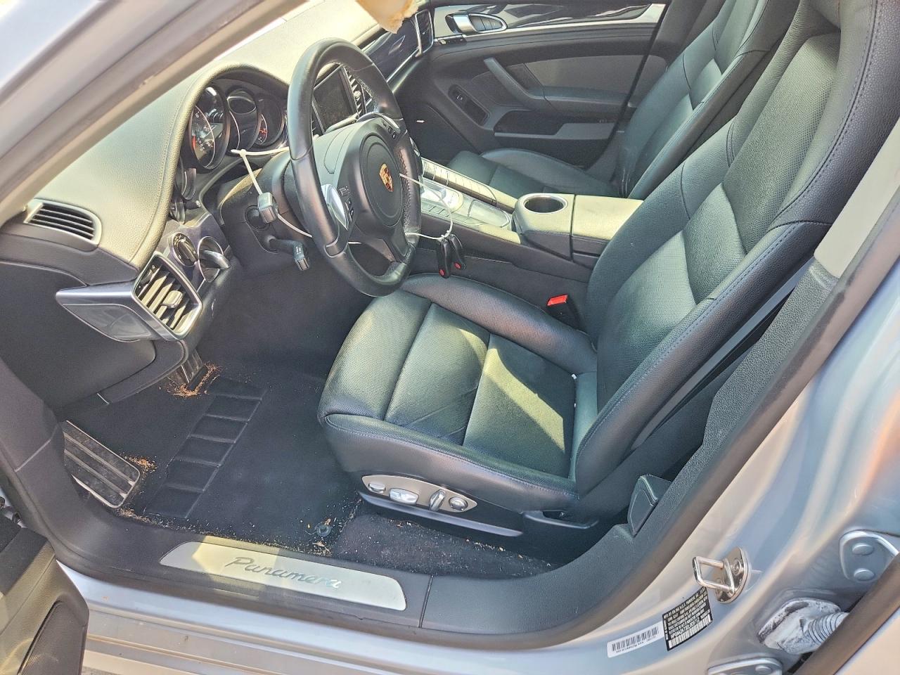 2014 Porsche Panamera 2 Silver vin: WP0AA2A73EL009712