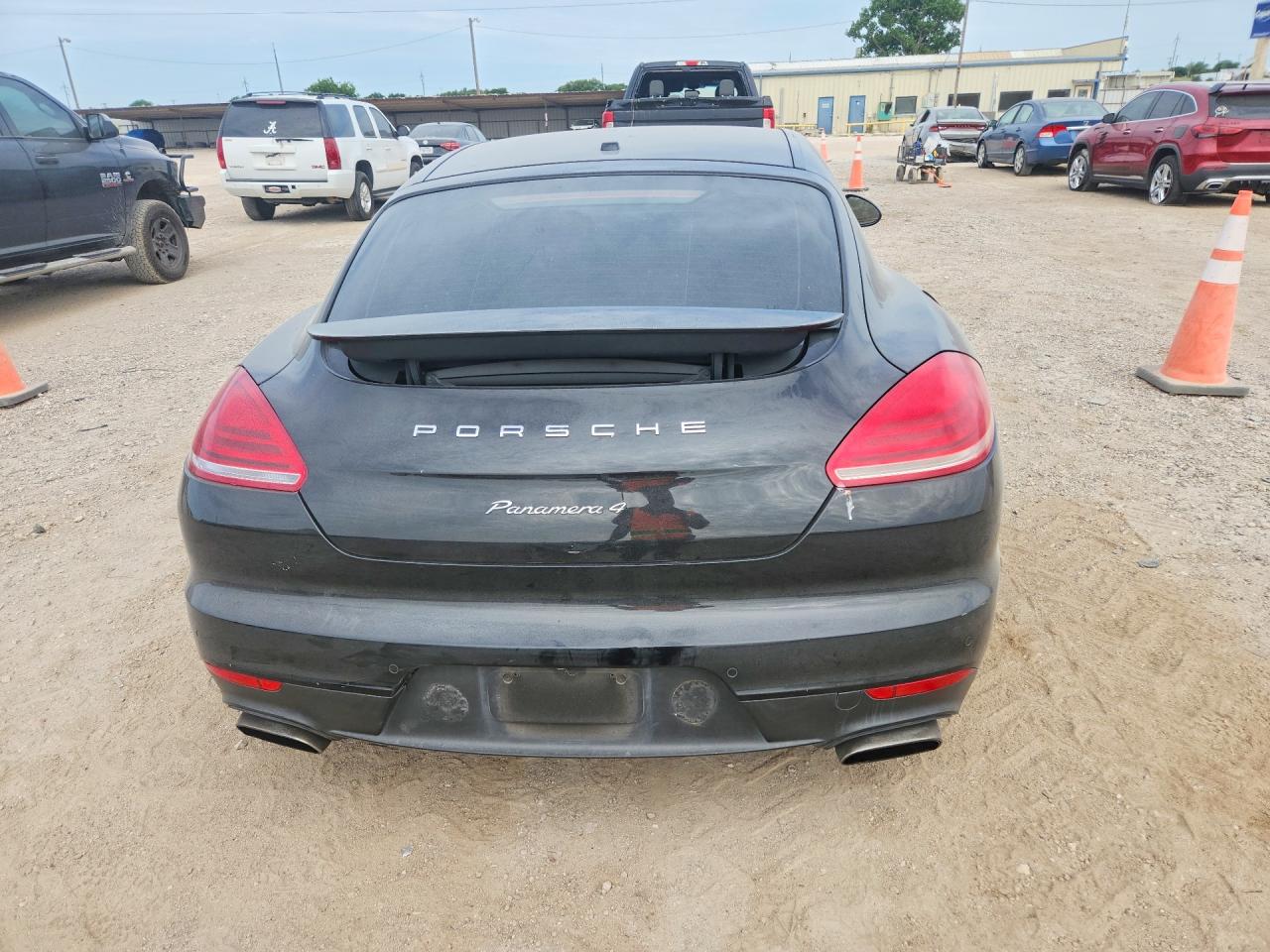 2014 Porsche Panamera 2 Черный vin: WP0AA2A73EL009774